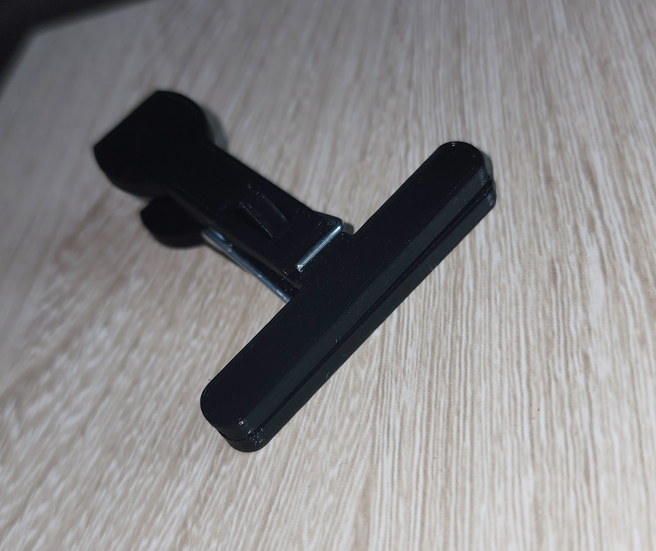 Clothespin mini chip clip - photo 2