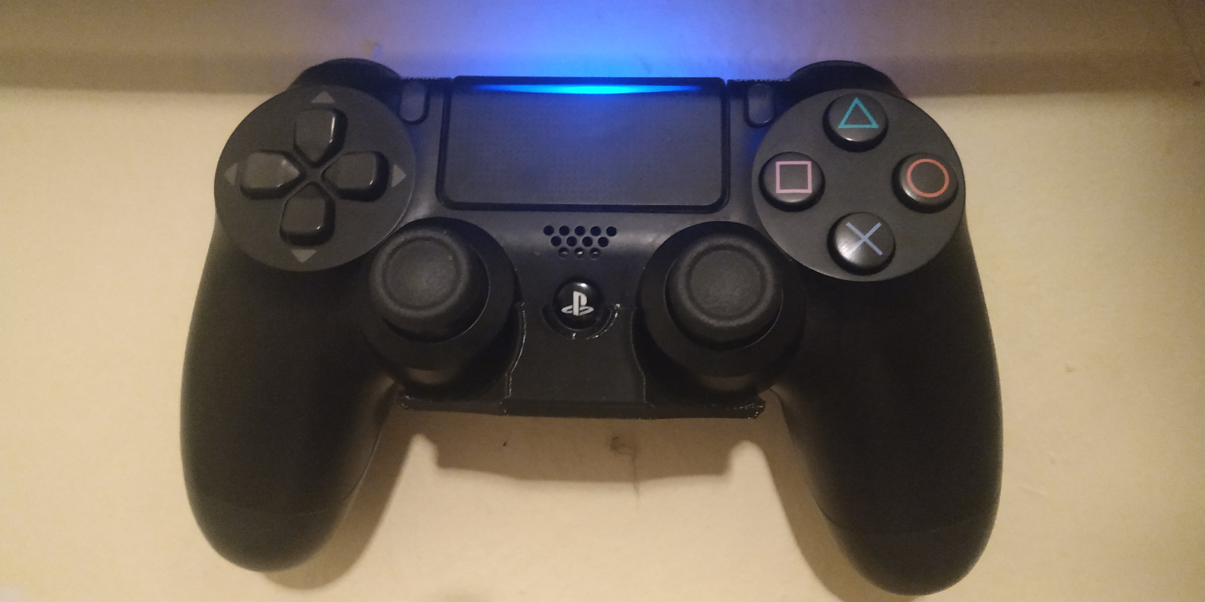 Playstation 4 Dualshock Controller Wall Mount - photo 2