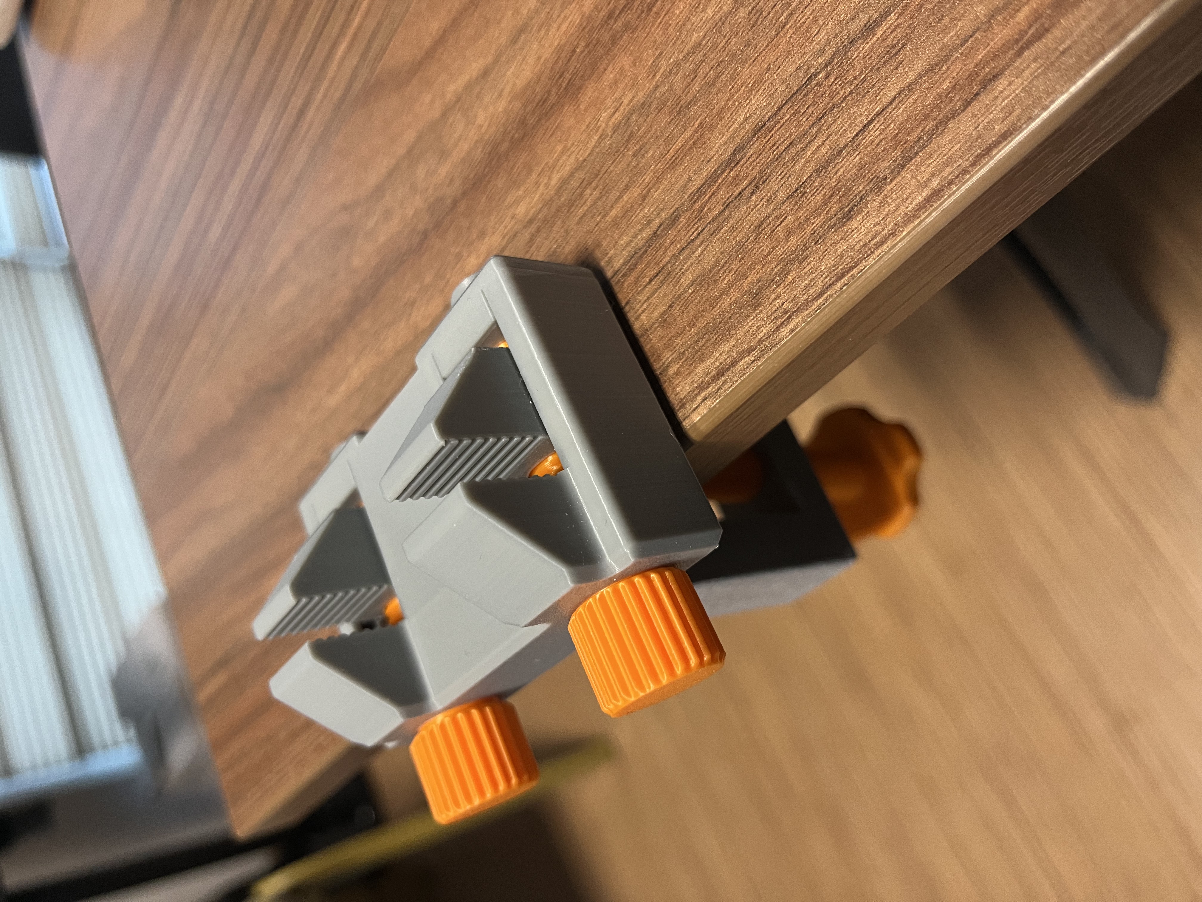 Mini desk clamp - photo 3
