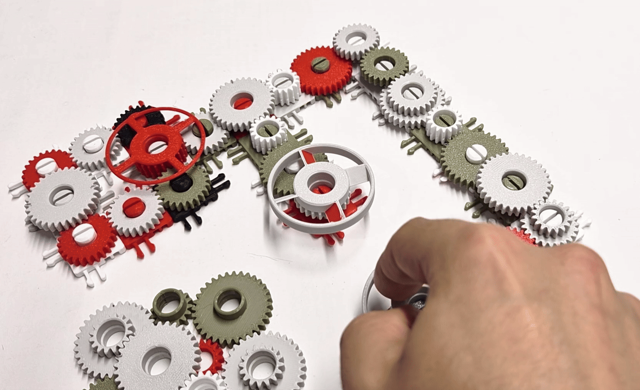 CLIPGEAR - Infinite Modular Snap-Together Gear System - photo 4