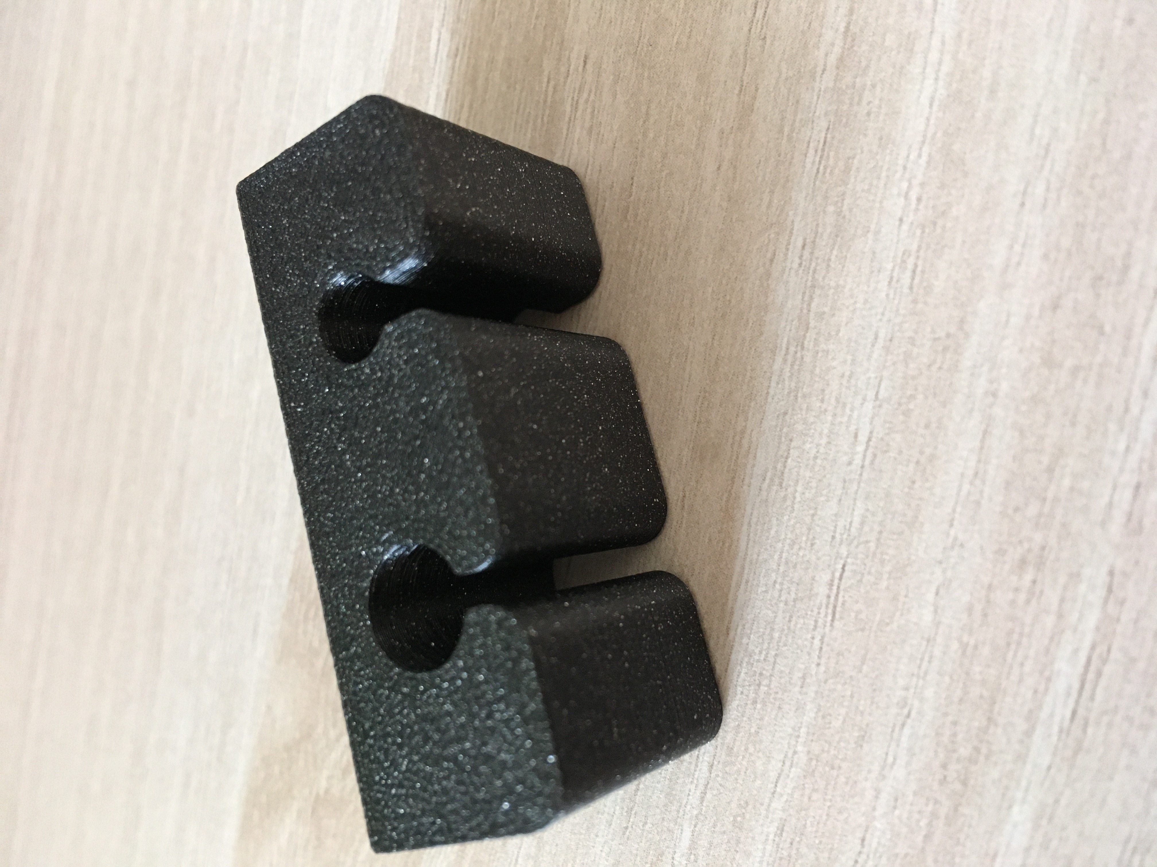Cable holder