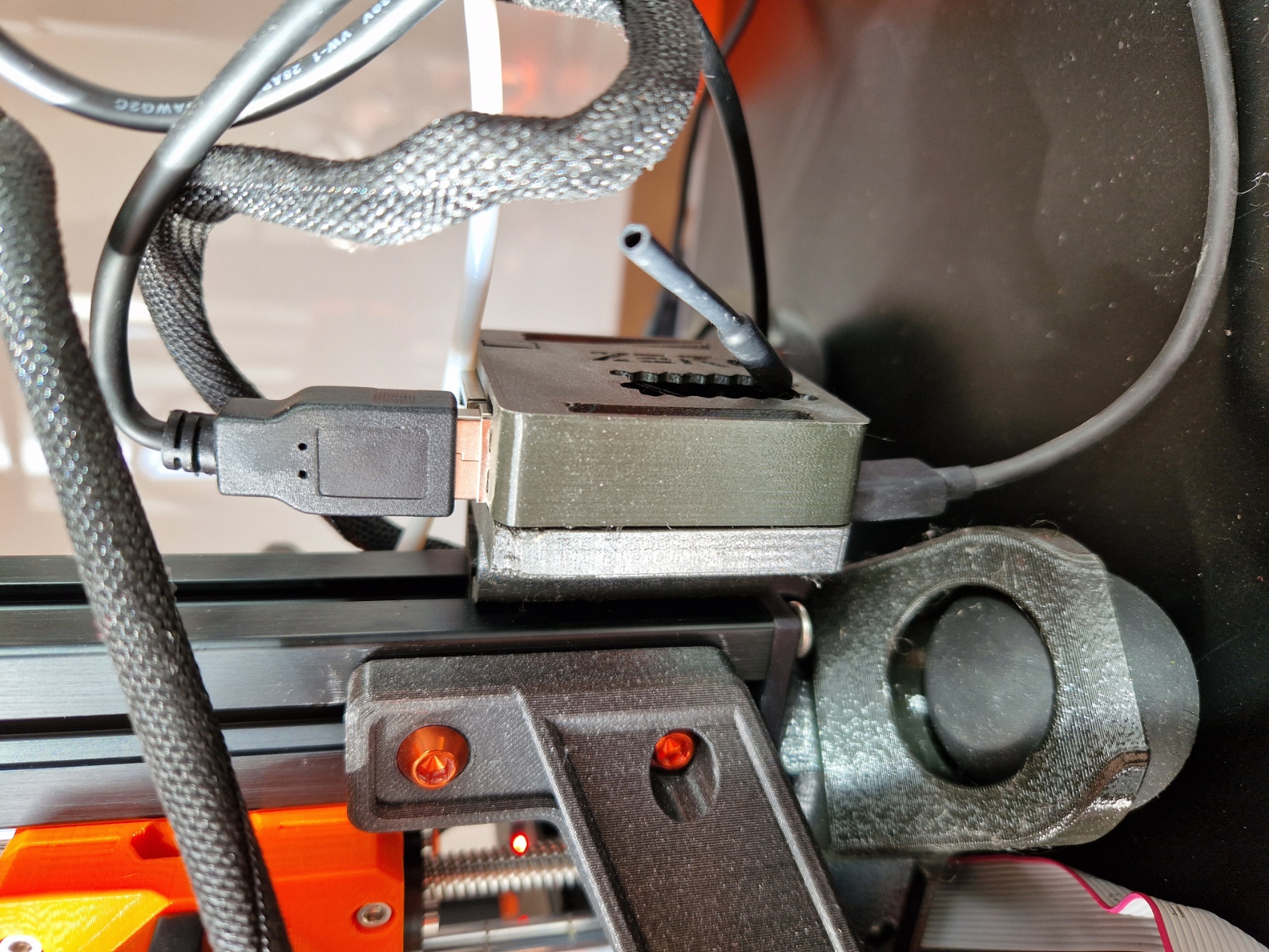 Clip for aluminum profiles - photo 4
