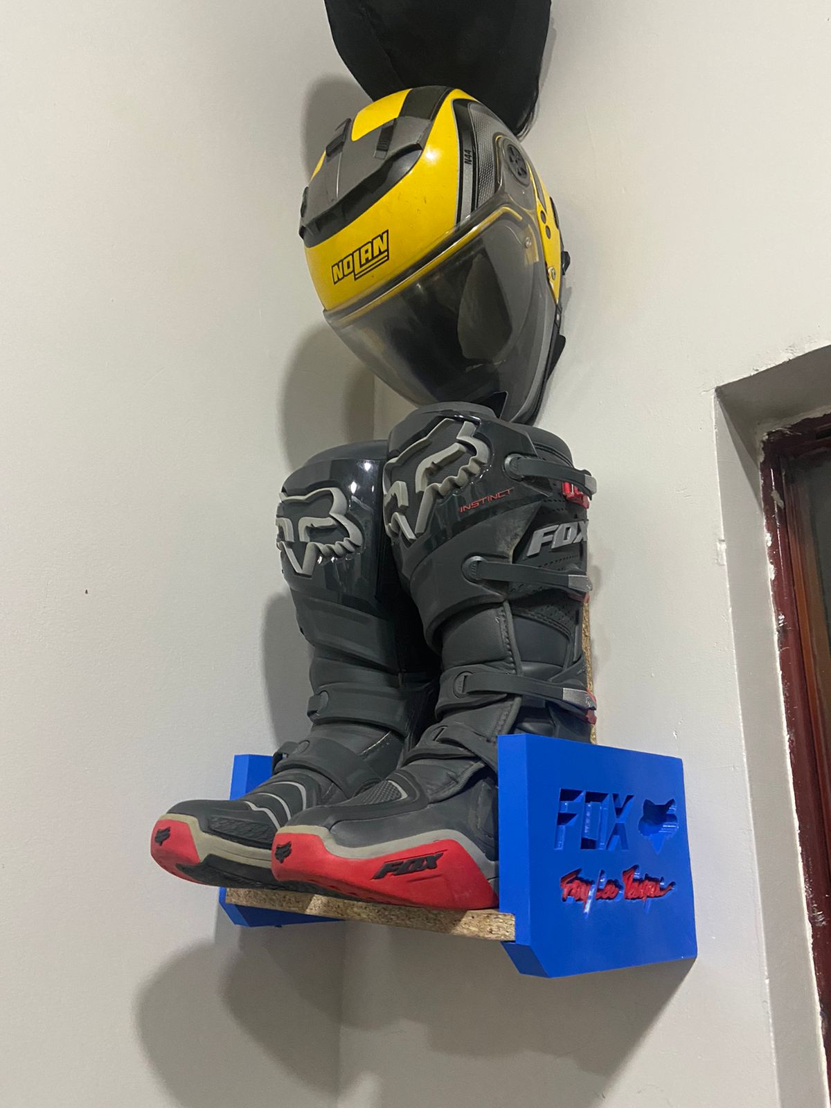Wall shelf for enduro Boots / Repisa de pared para botas de enduro - photo 3