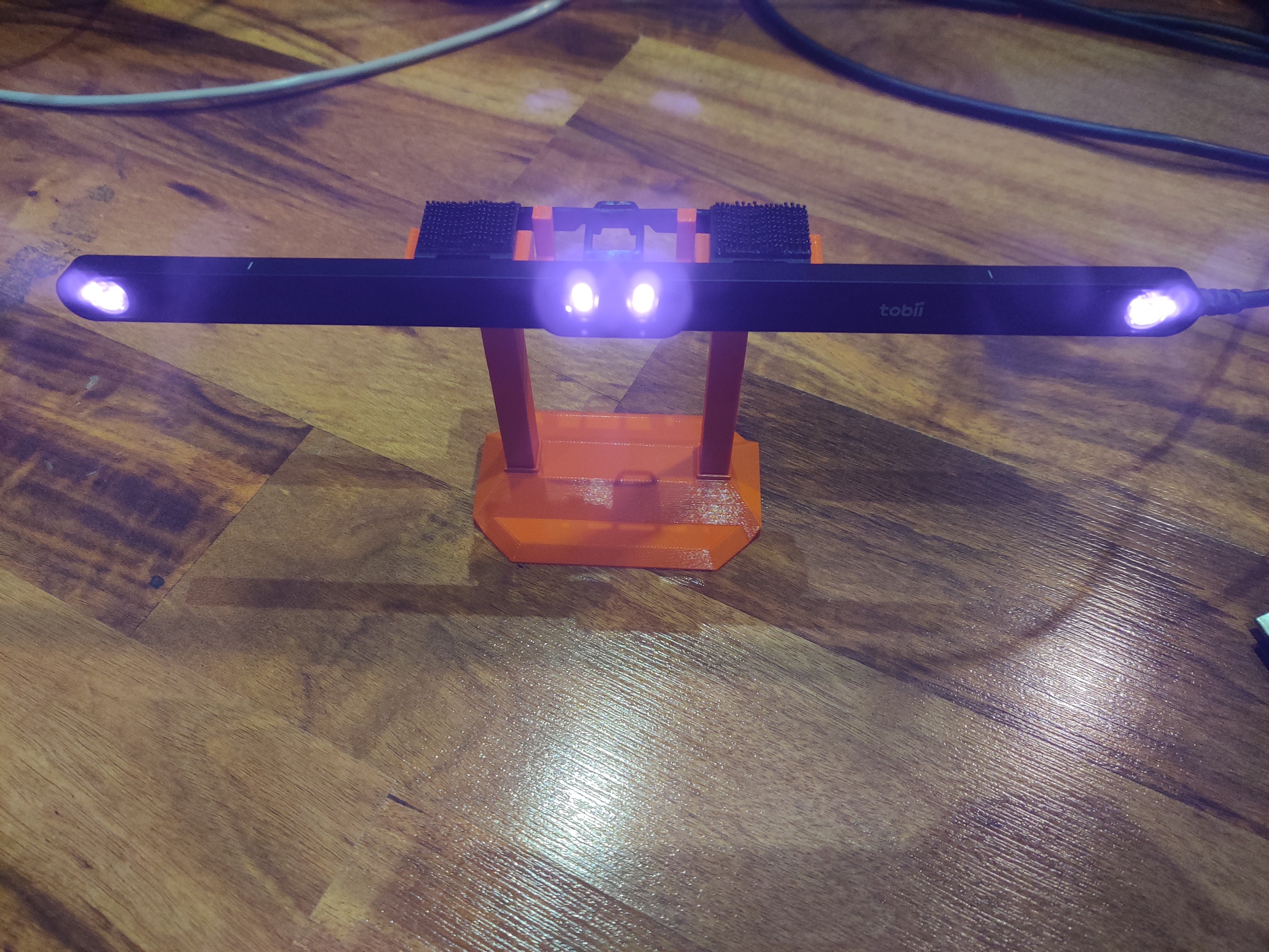 Tobii Eye Tracker 5 Flex Mount stand - photo 2