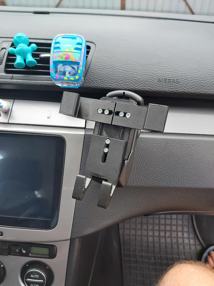 Custom mod phone stand for VW Passat B6 bluetooth stand - photo 2