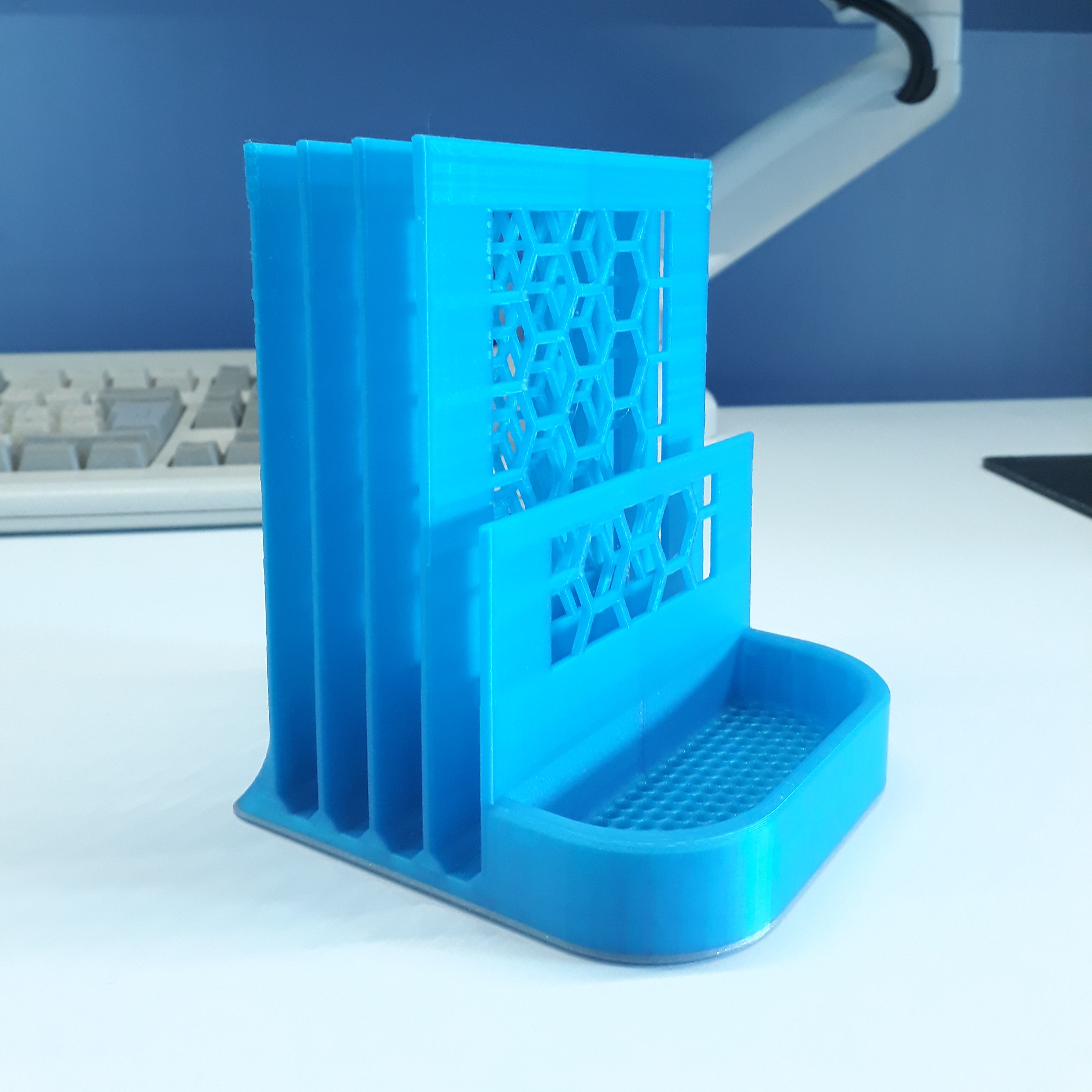 Vertical document organizer / holder - photo 2