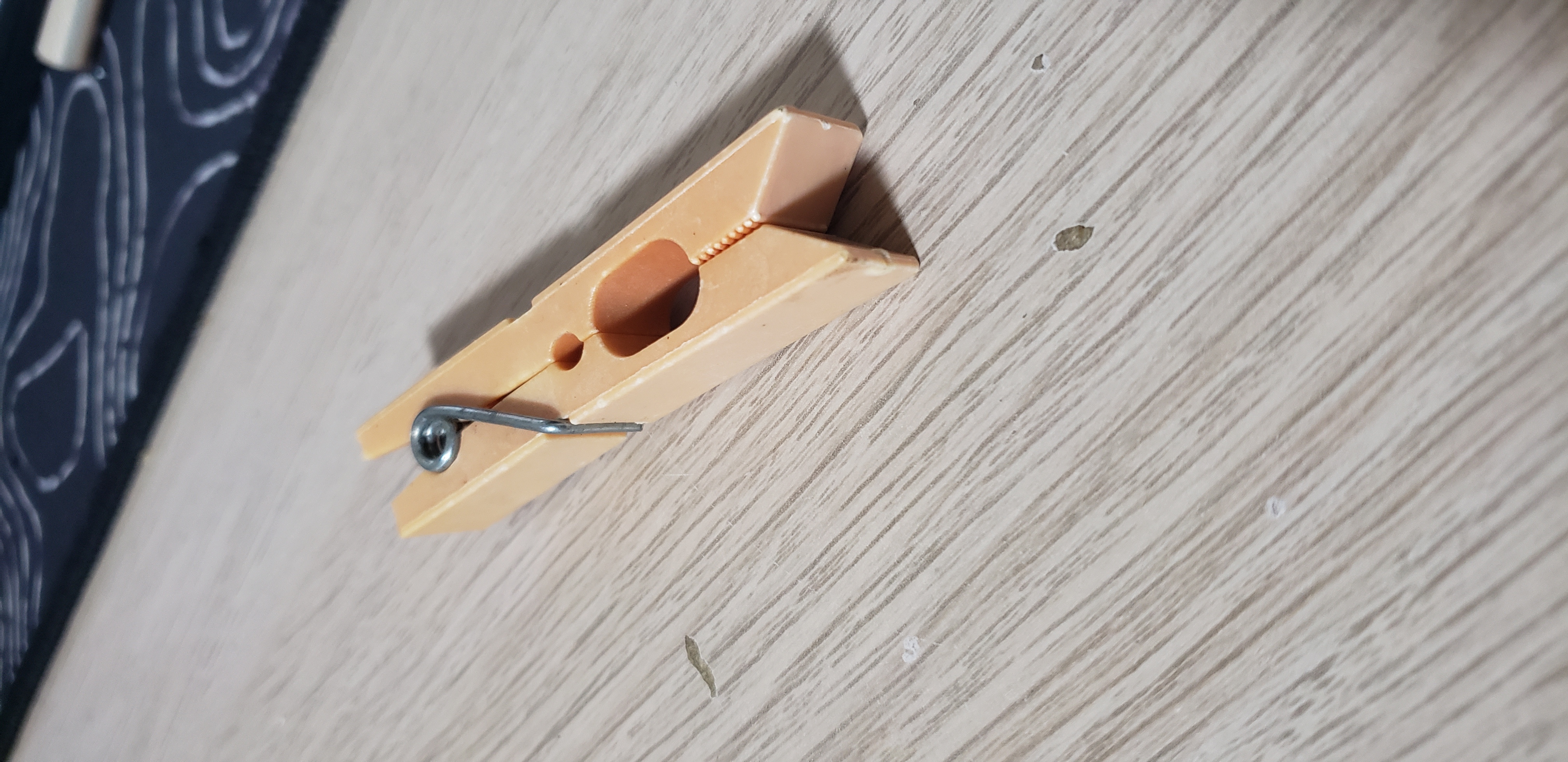 Just another laundry clip - photo 2