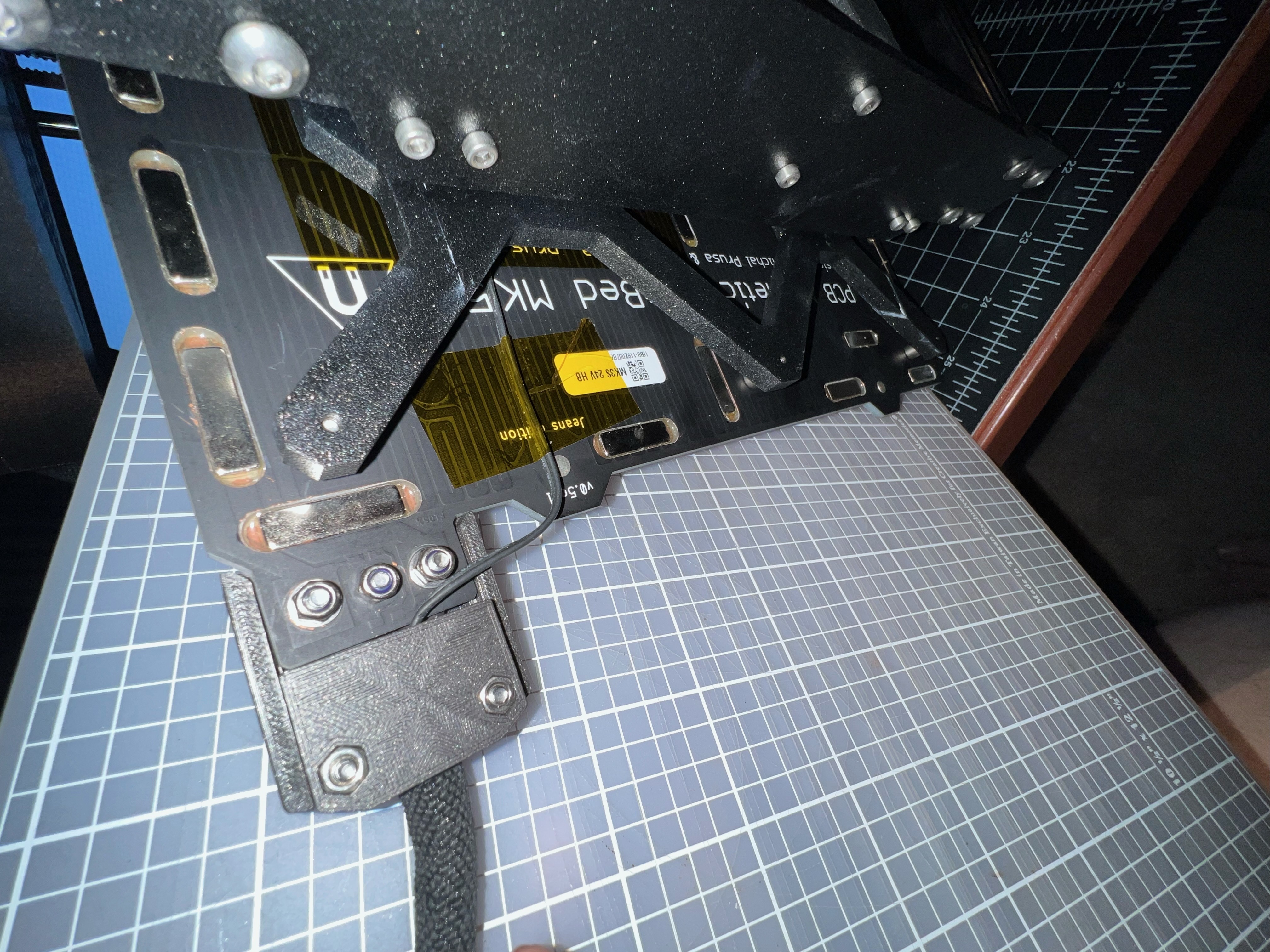 Heatbed cable cover *Modified for interior room* - photo 4