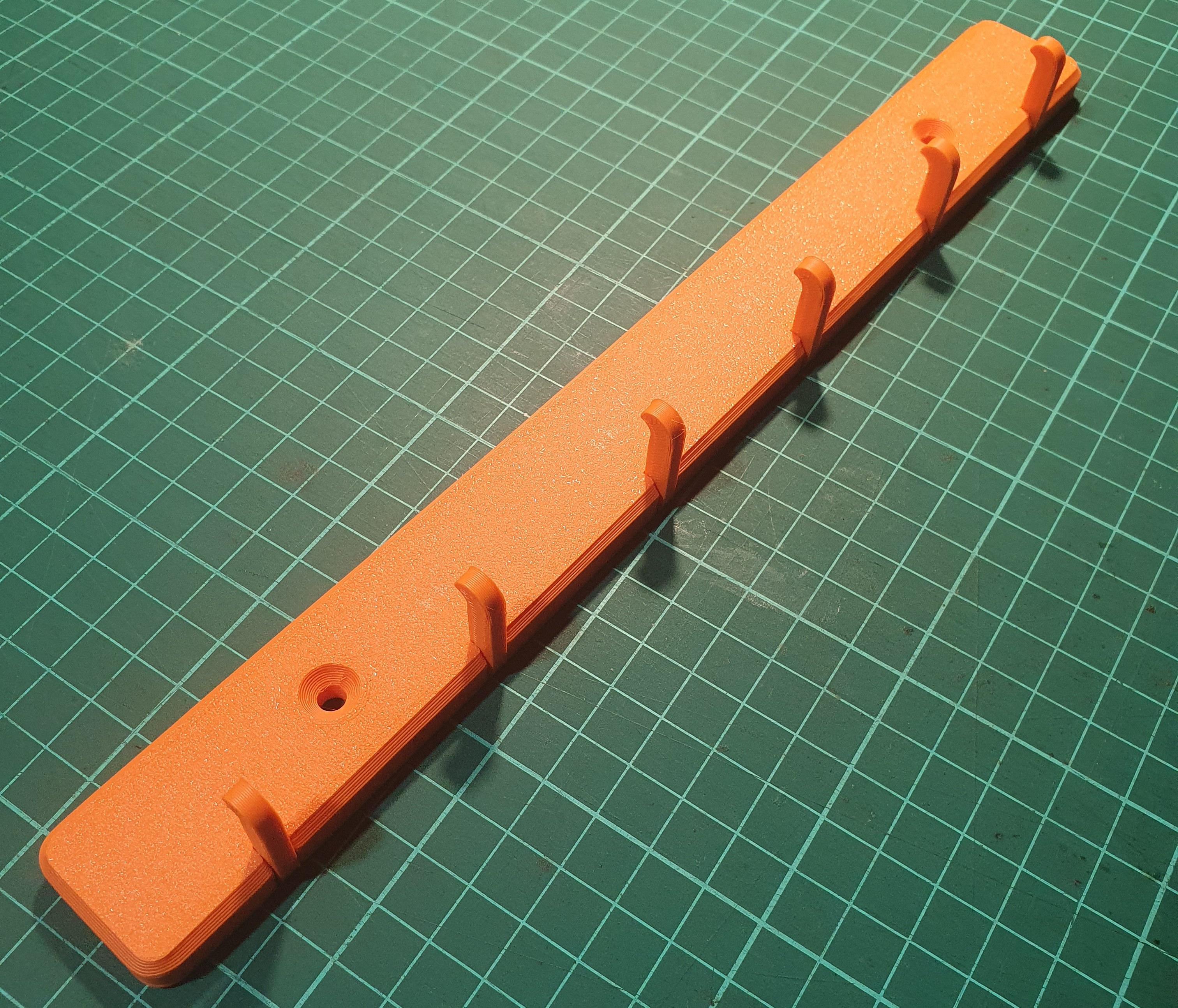 Kitchen Hooks – 28cm + Screw Mount