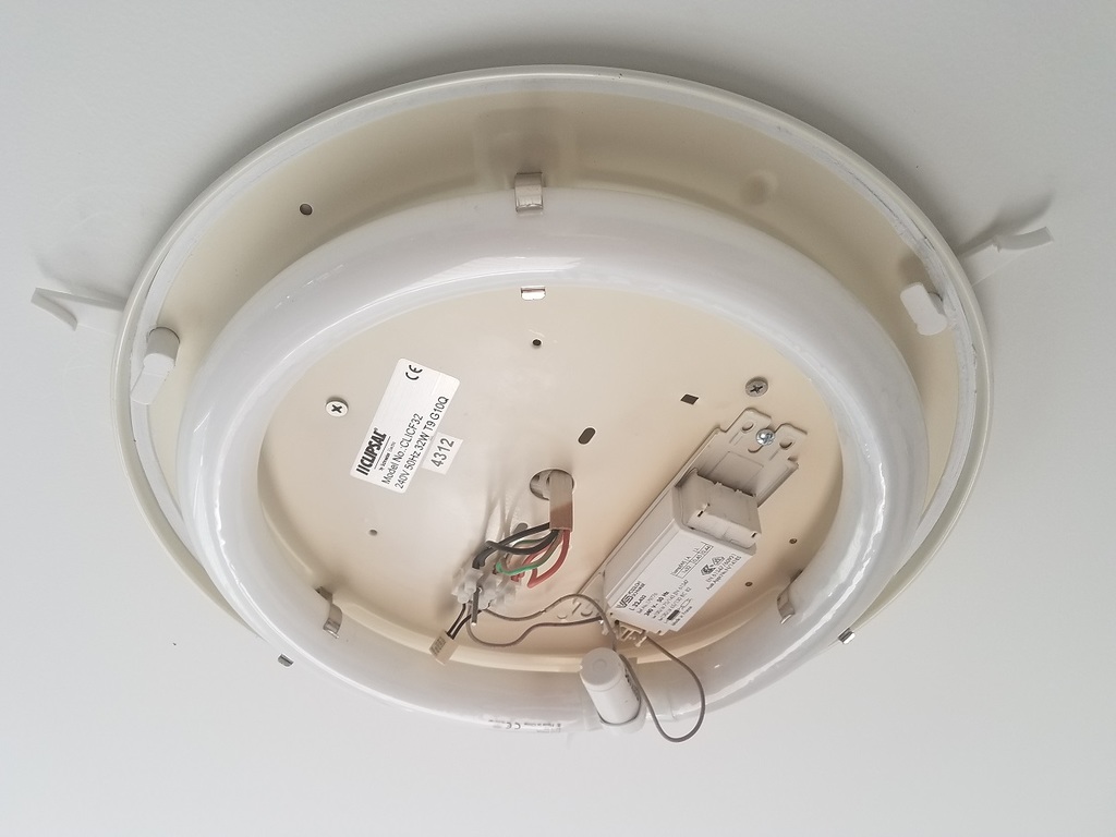 Clipsal Oyster Light Cover Clip - photo 2