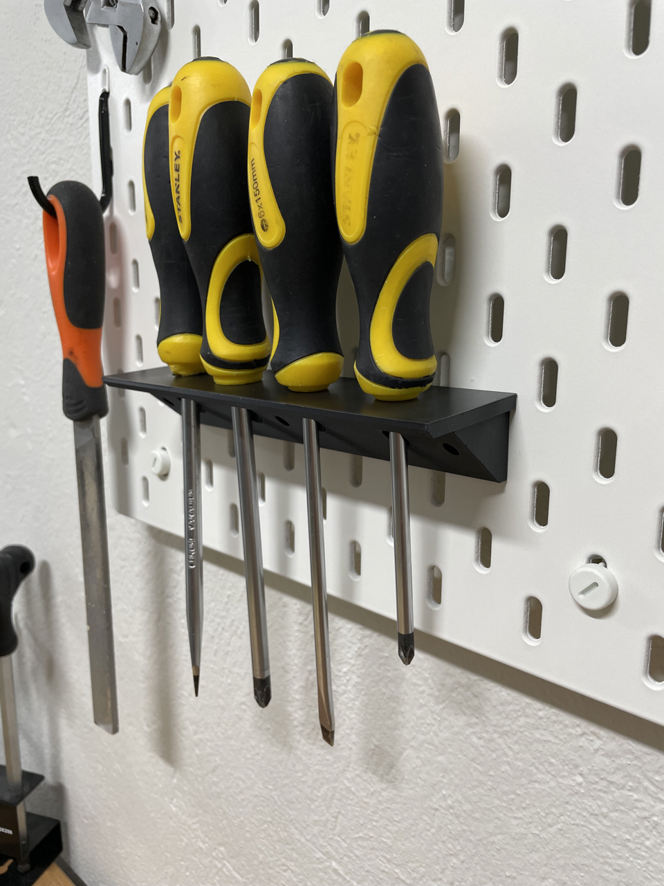 Screwdriver mount for IKEA Skådis - photo 2