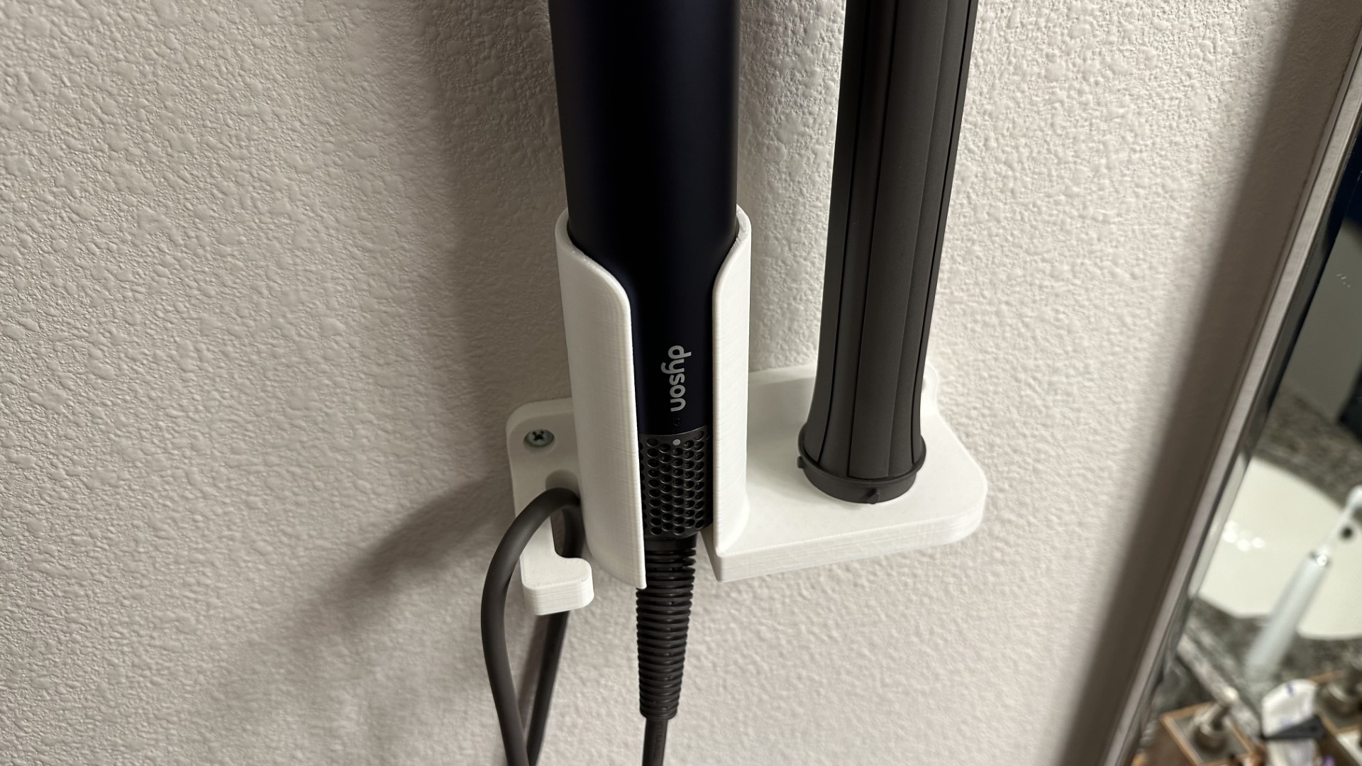 Dyson Air Wrap 2022 Mount with Tool Holder - photo 3