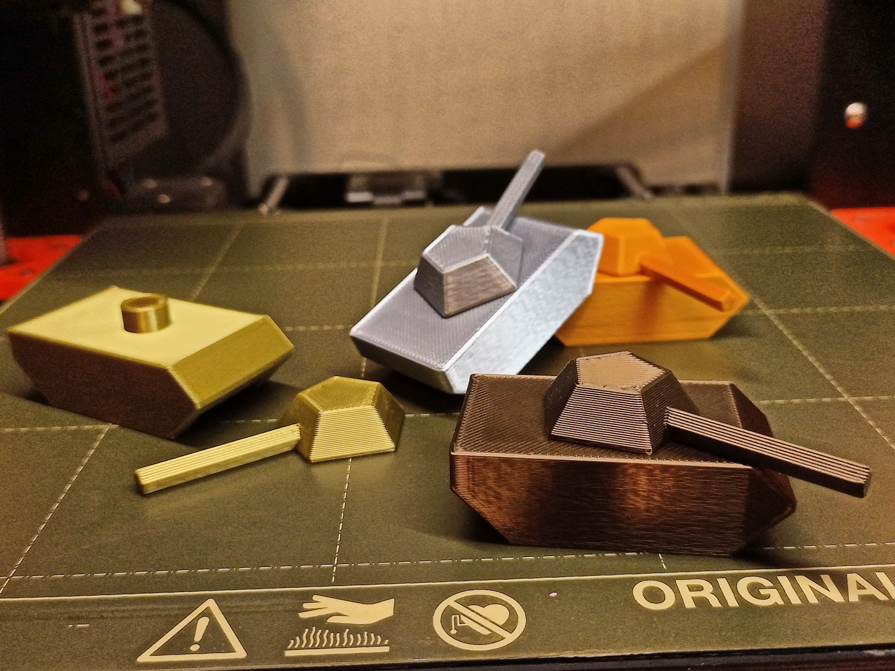 Tiny Toy Tanky Tank - photo 2