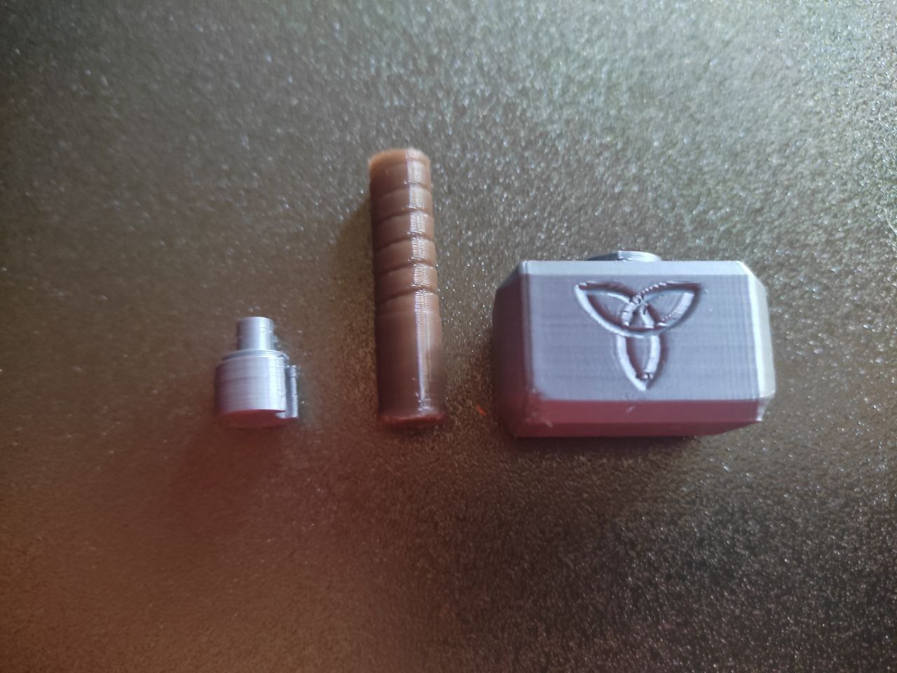 Mjölnir - Thor Hammer keychain - Multipart - photo 2