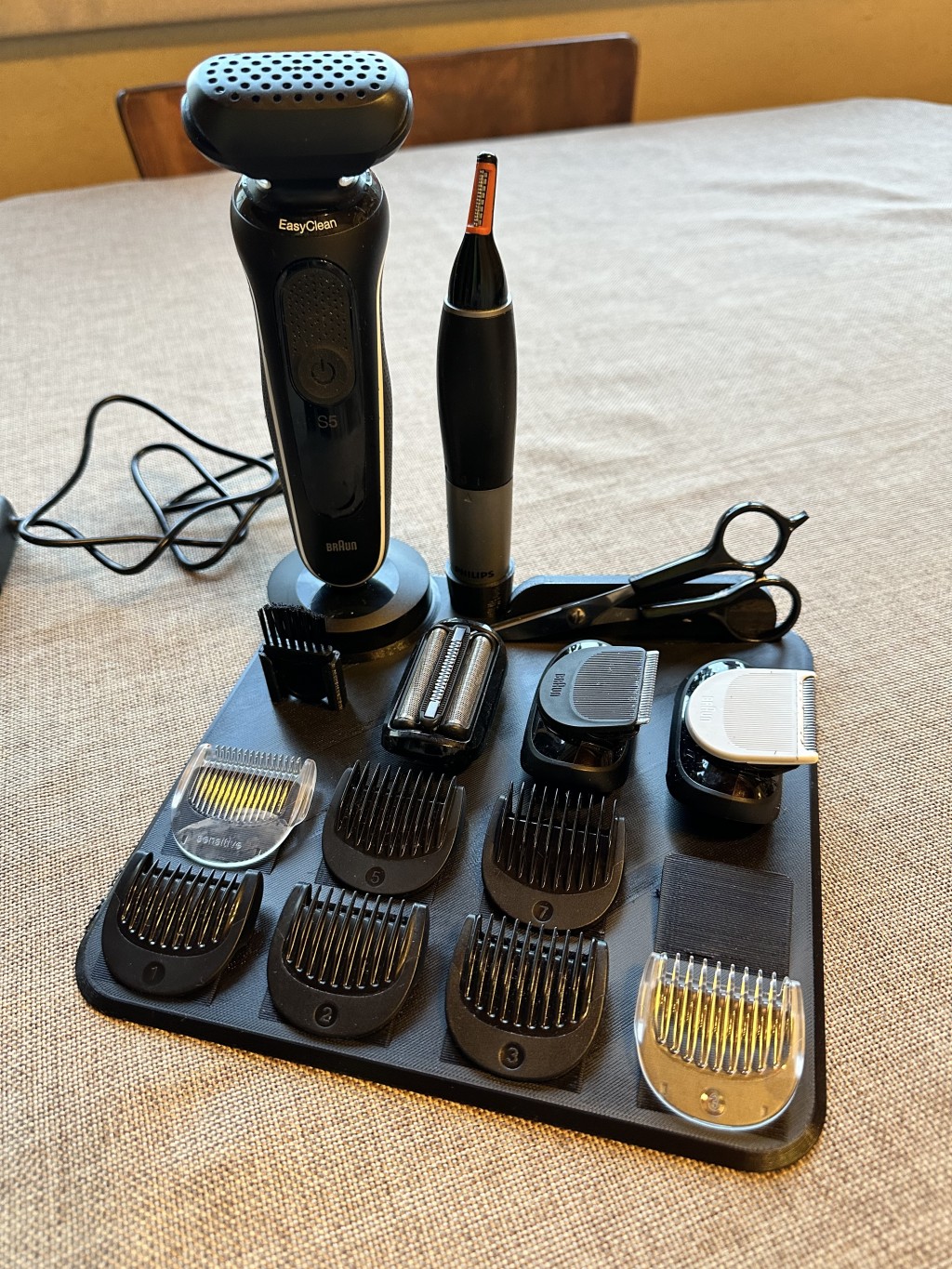 Beautiful Braun Series 5 shaver tray