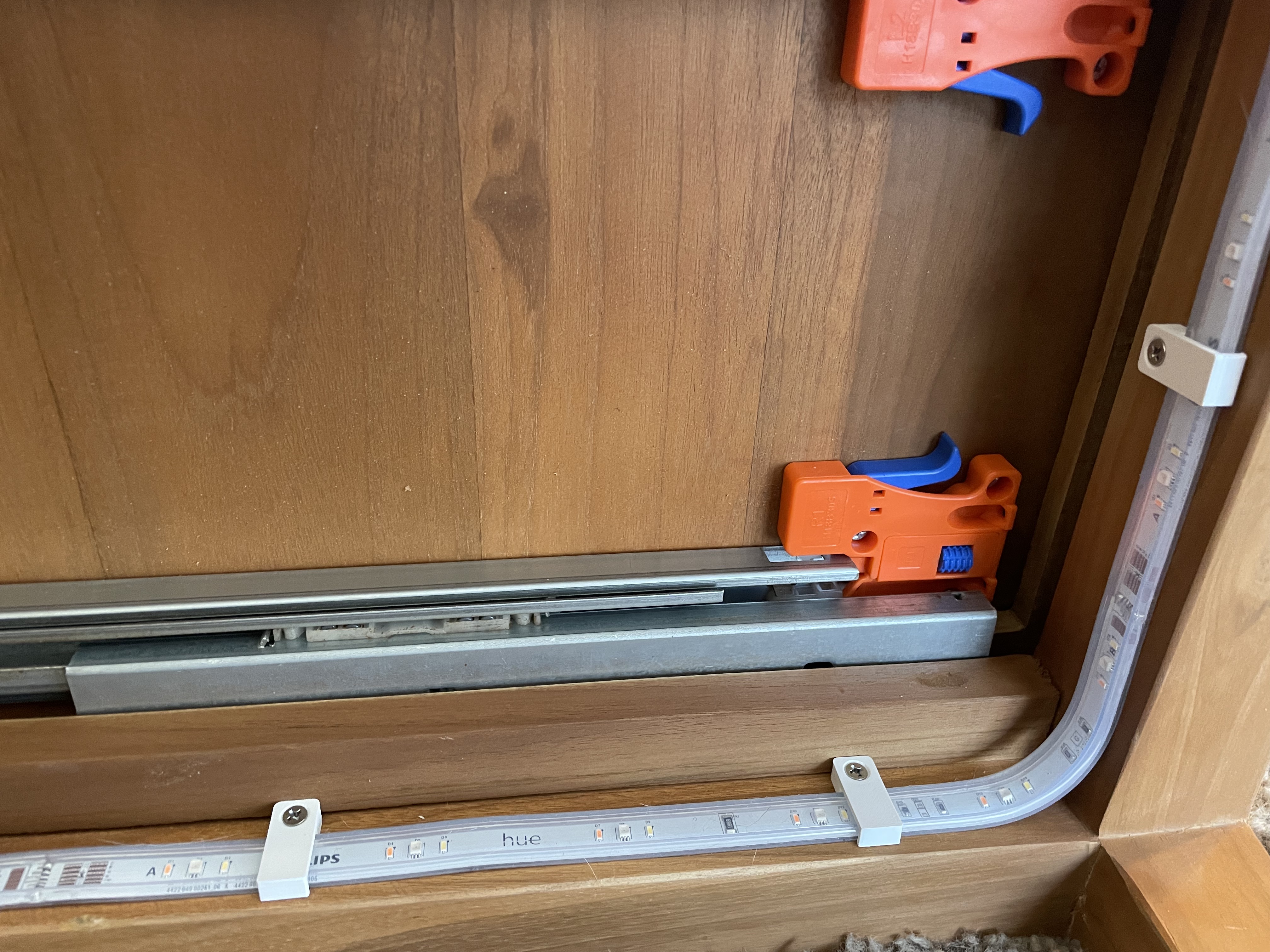 LED Light Strip Clip / Holder - Parameterized - photo 2
