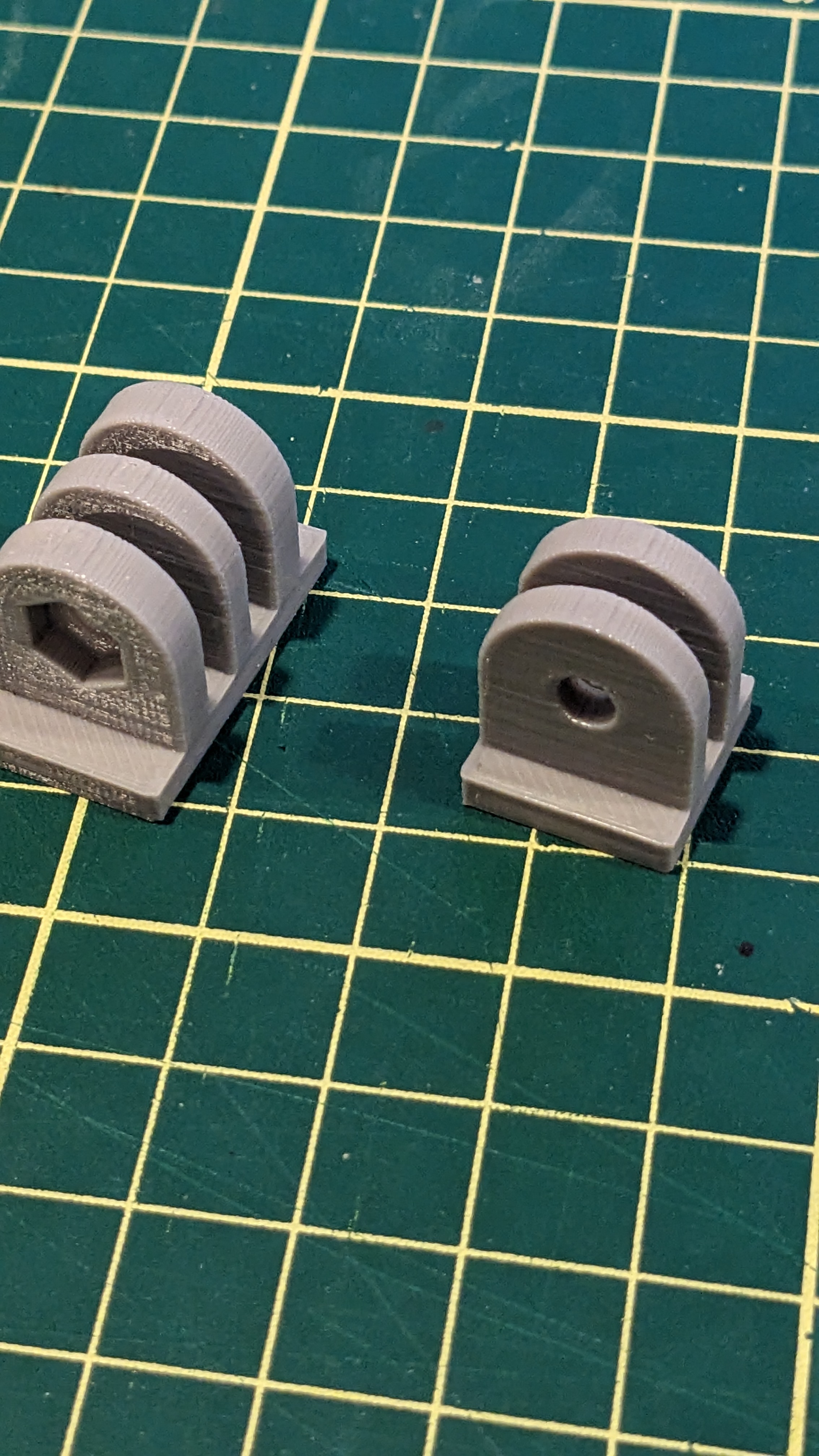 Go Pro / Camera mount adapter - 2 and 3 prong - photo 3