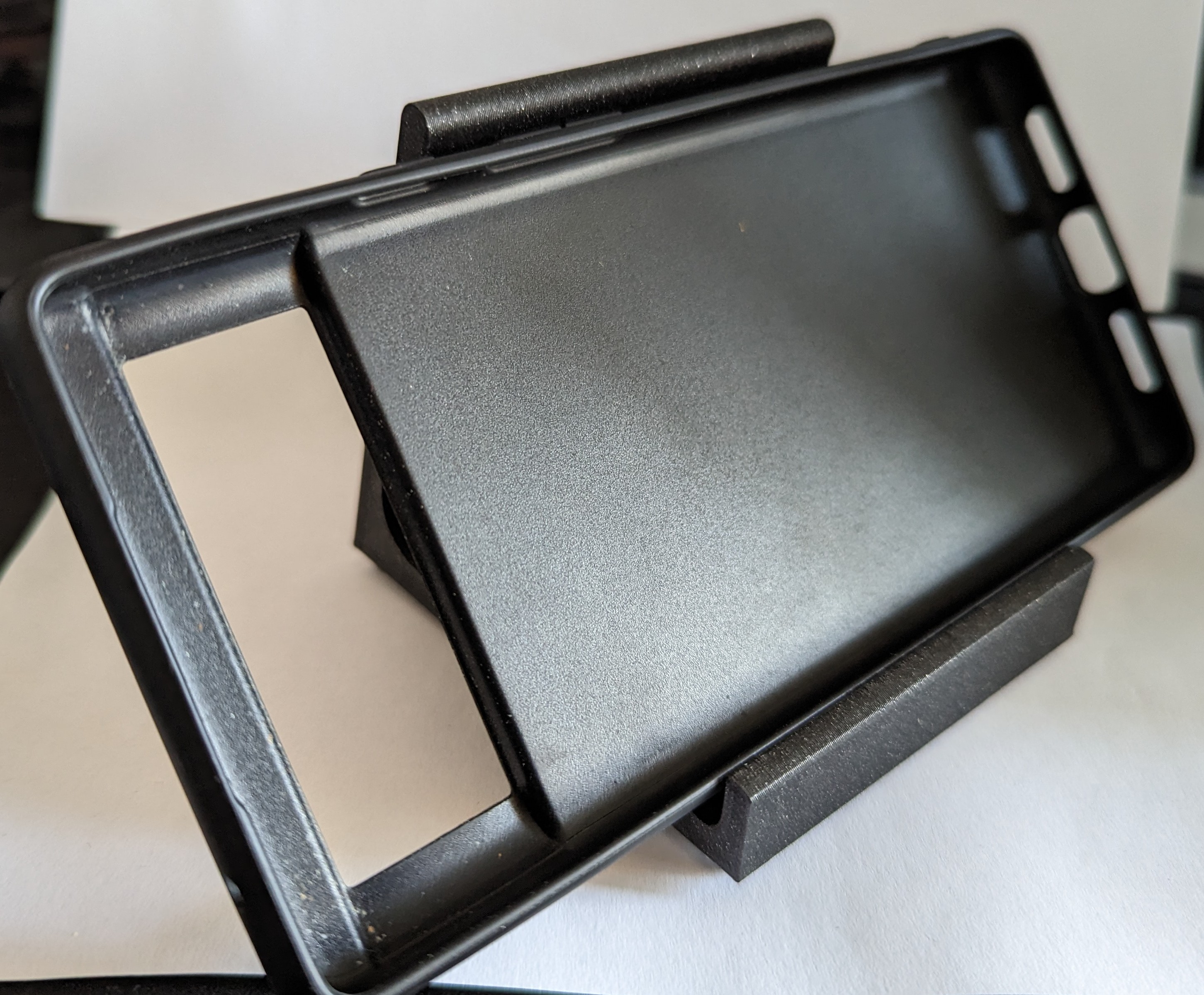 Phone stand - photo 4