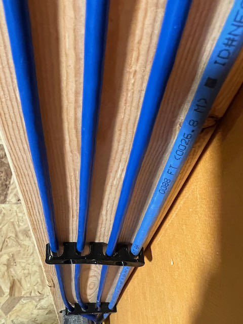 4 Cable Clamp - photo 2