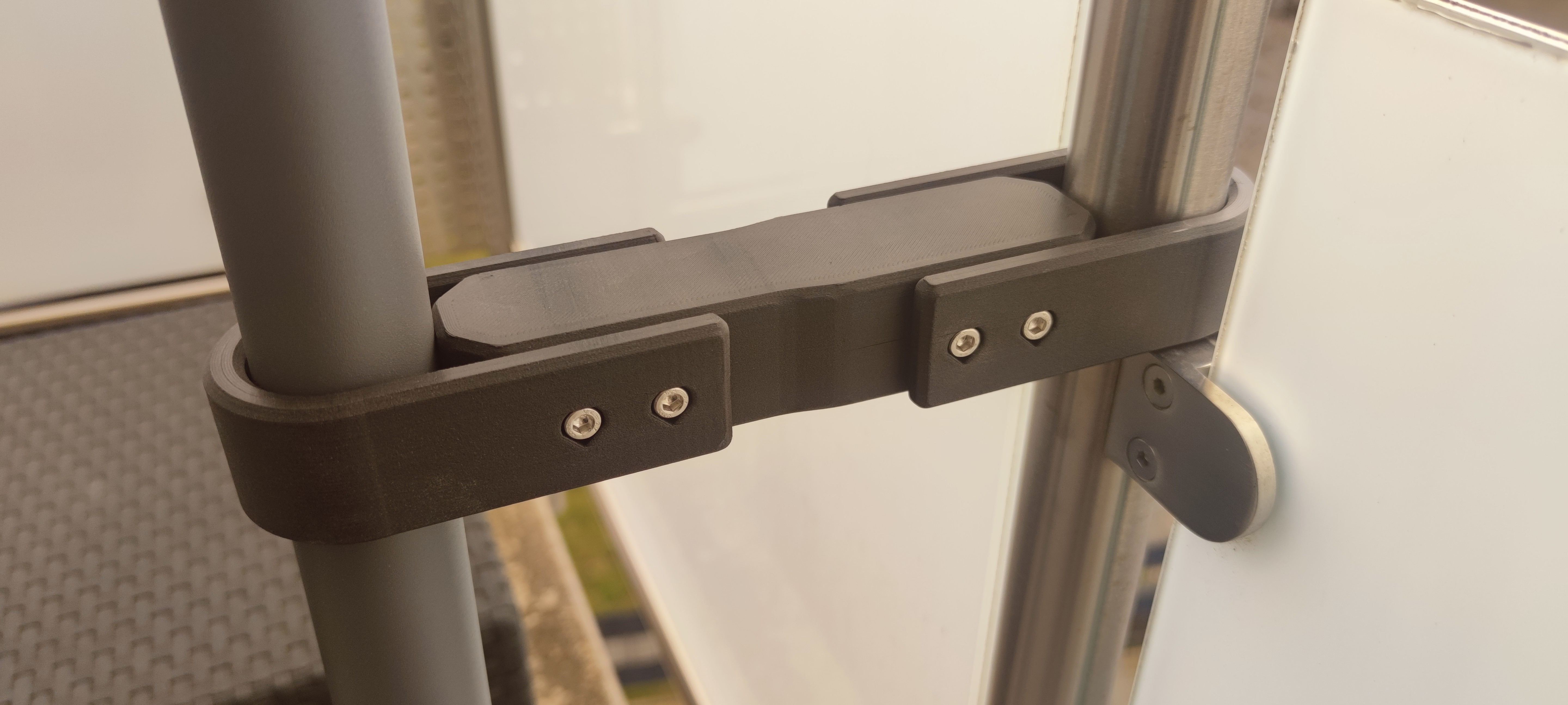 Umbrella Clamp (.stp & .f3d included!)