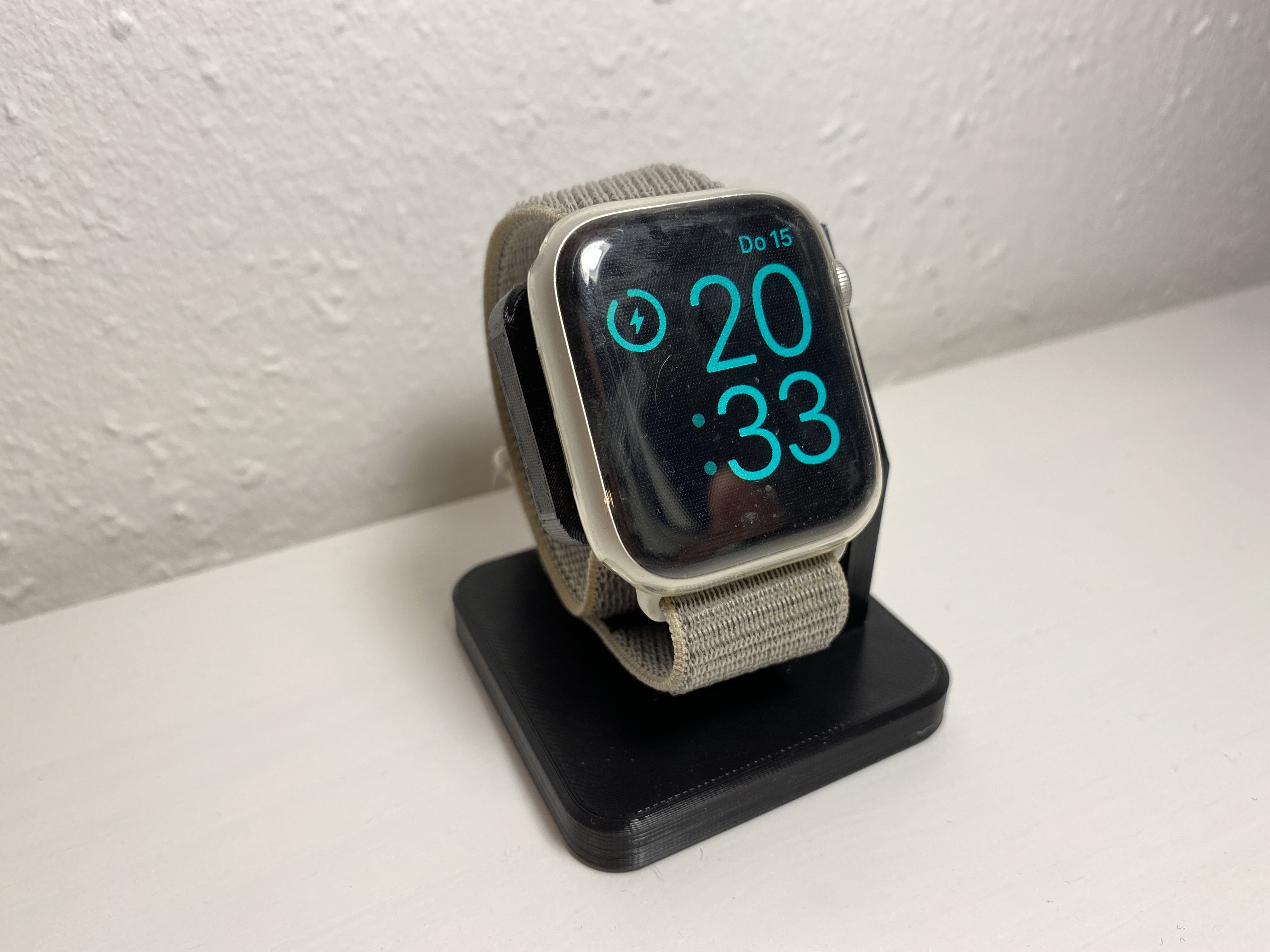 Apple Watch Stand - photo 2