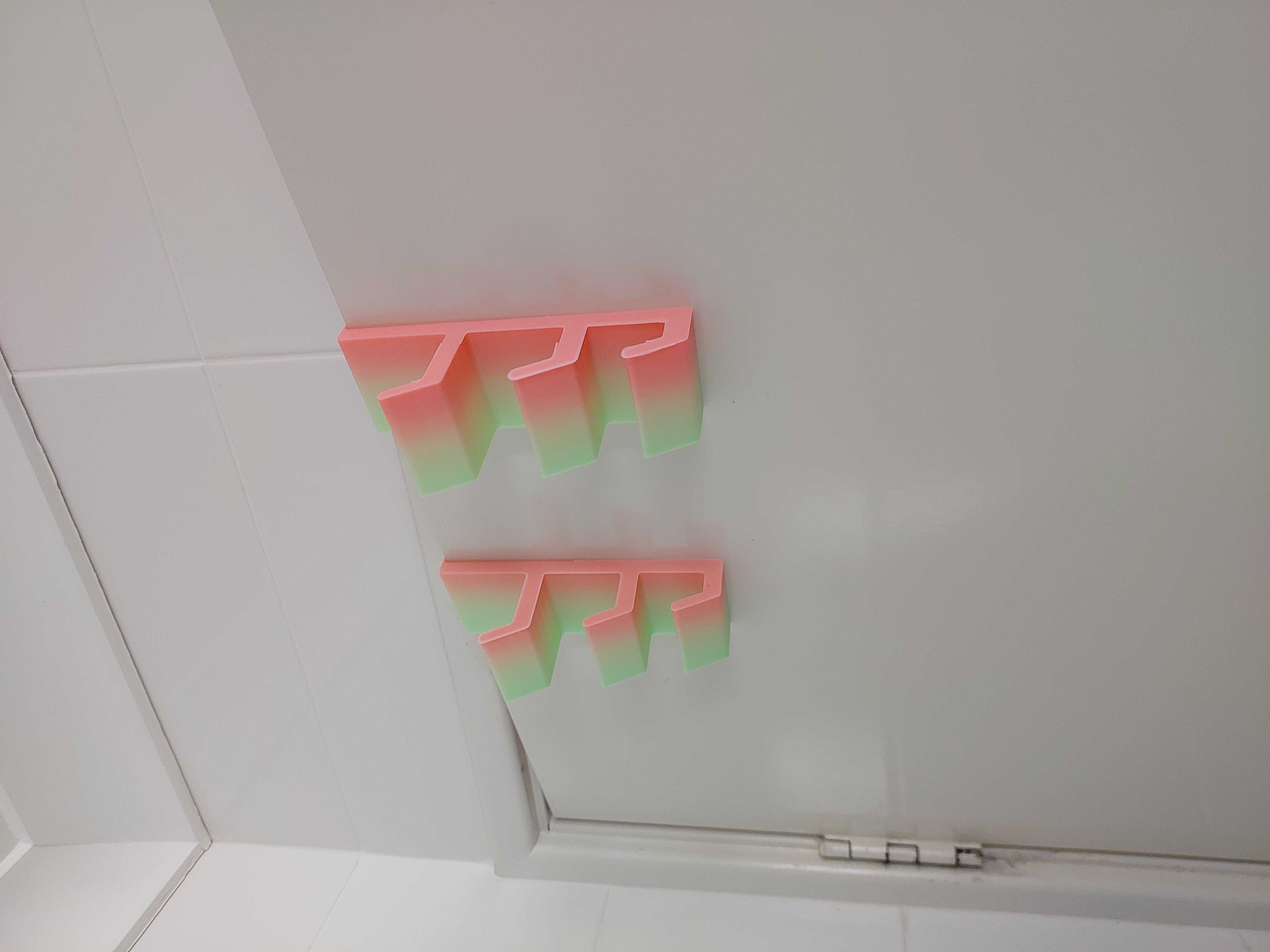 door clothes hanger