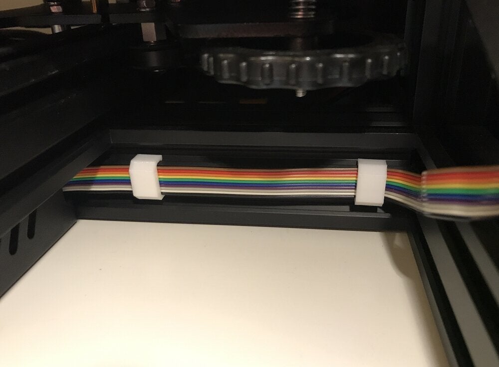 Display Ribbon Cable Clip (Ender 3) - photo 2