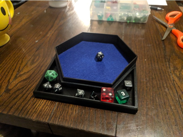 Hex - D20 shaped dice tray with dice holder - photo 3