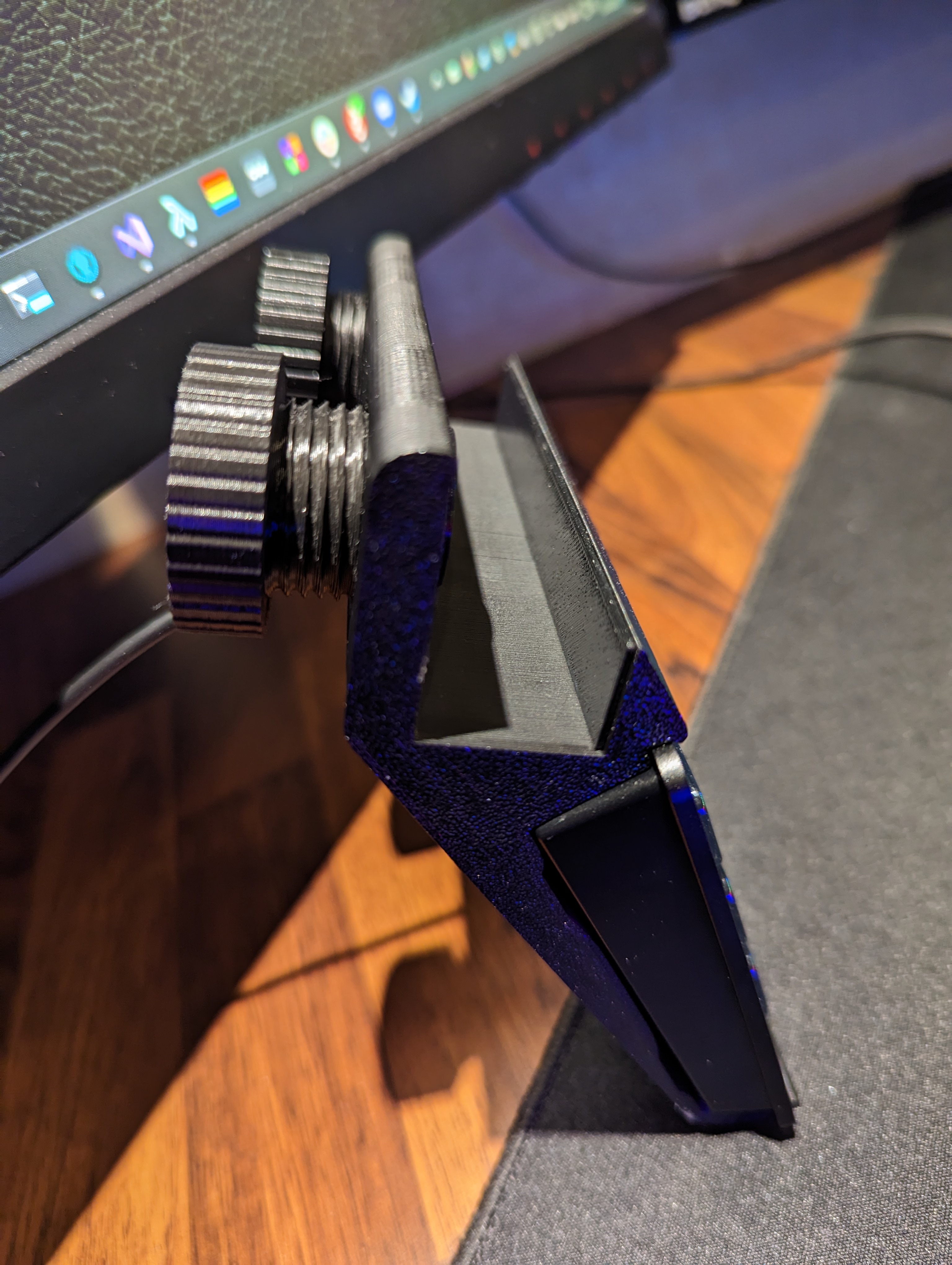 Stream Deck LCD Dock/Mount - photo 4