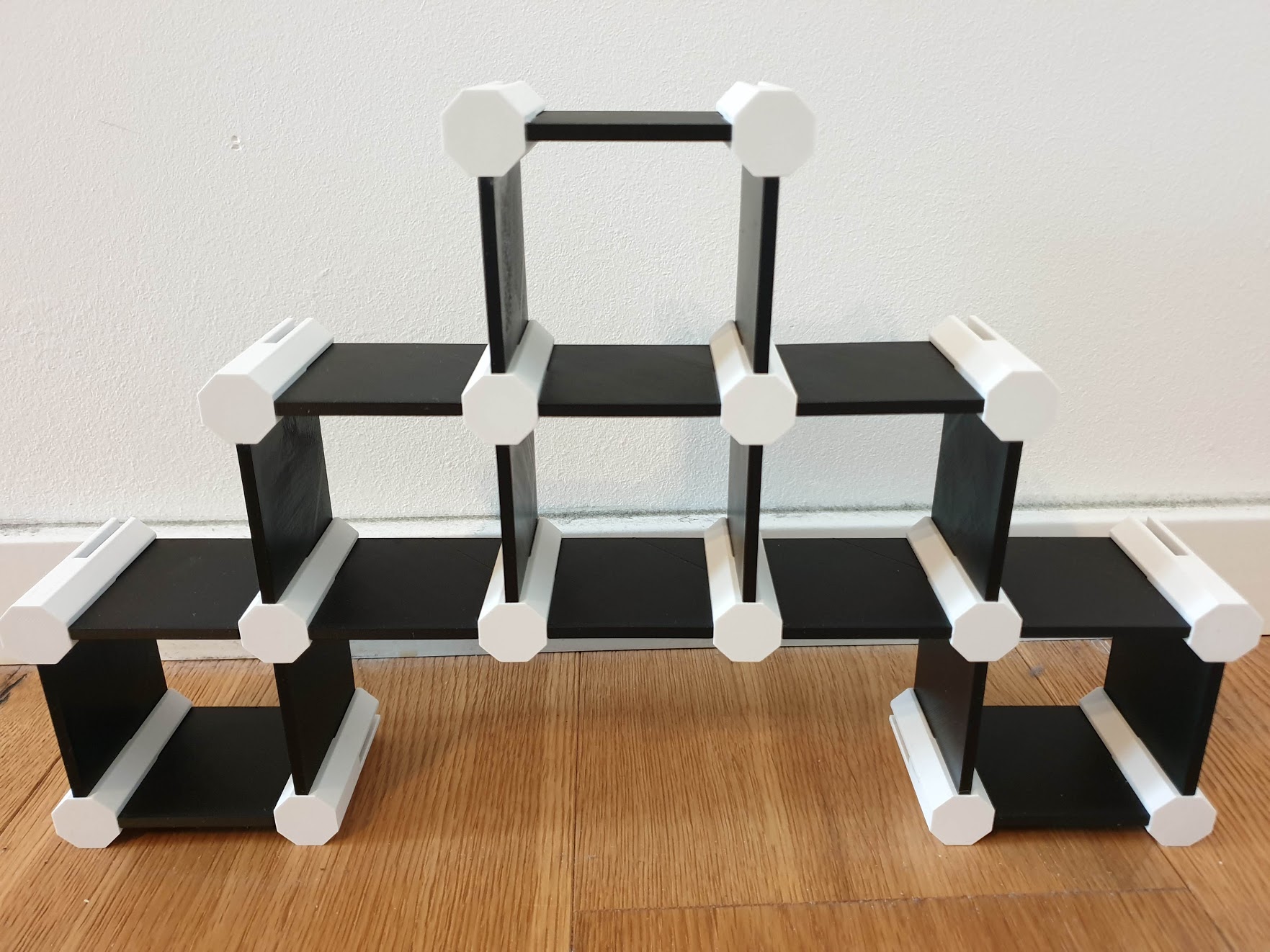 Customizable Modular Square / Hex Shelf (incl. Benchy Shelf) - photo 3