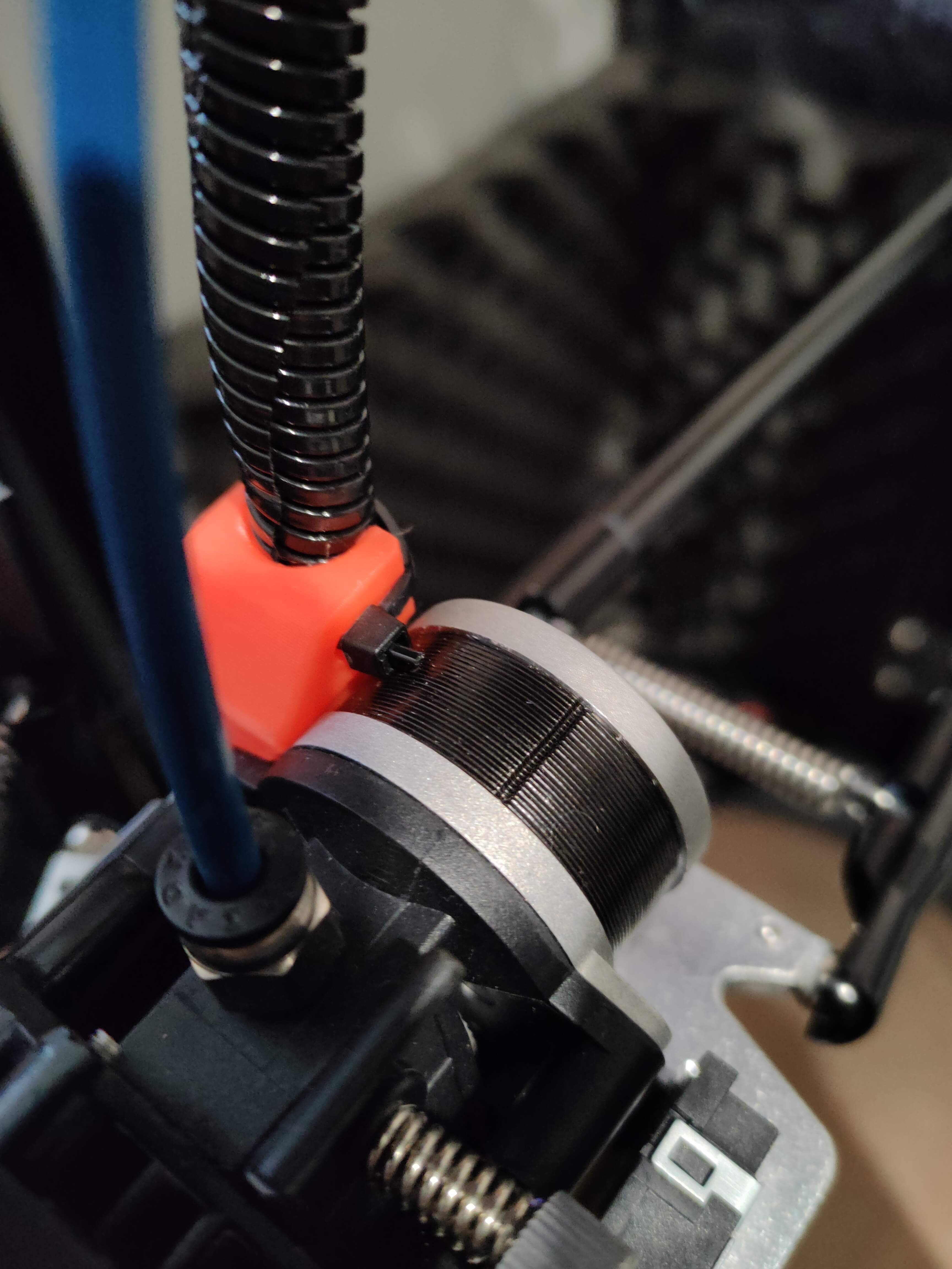 FLSUN V400 - Extruder cable holder - photo 2