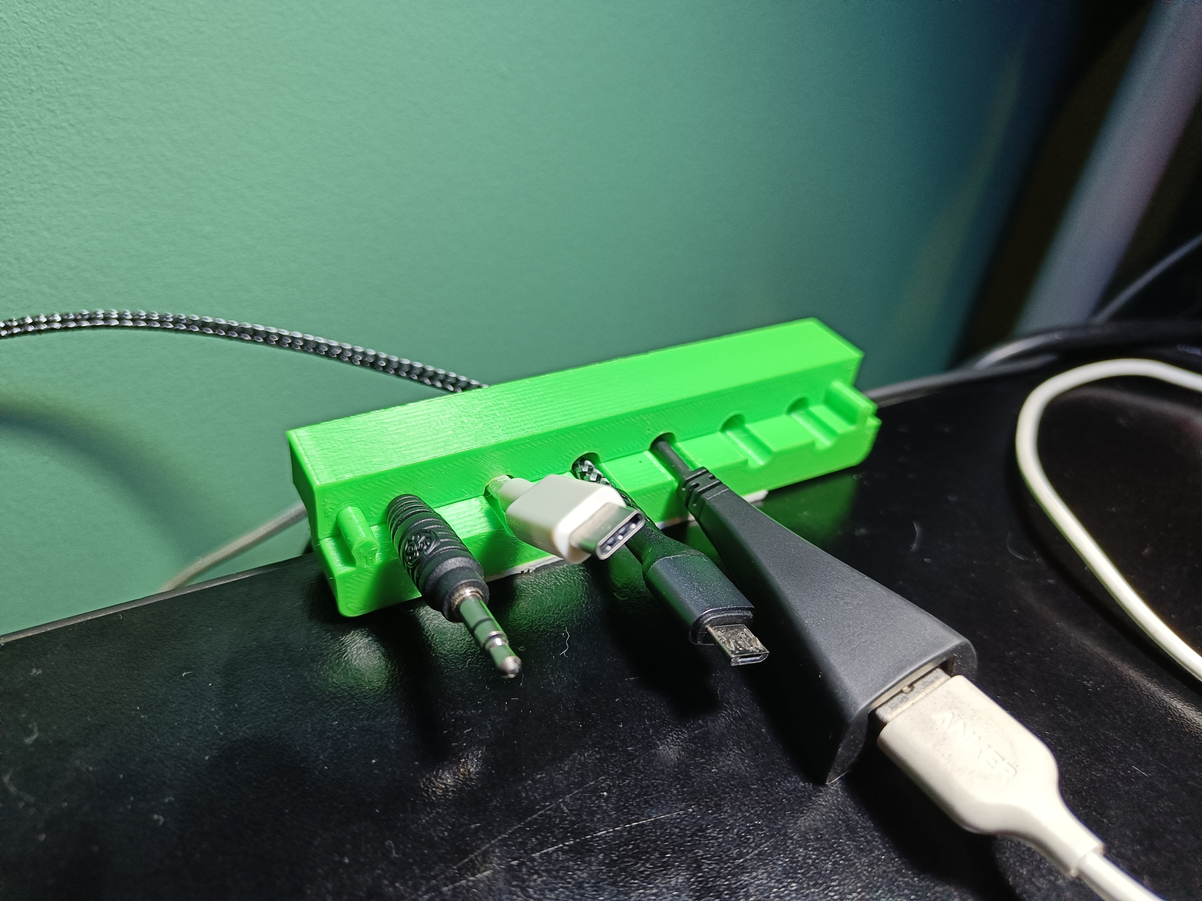 Dekstop Cable Organizer (6 slots) - photo 3