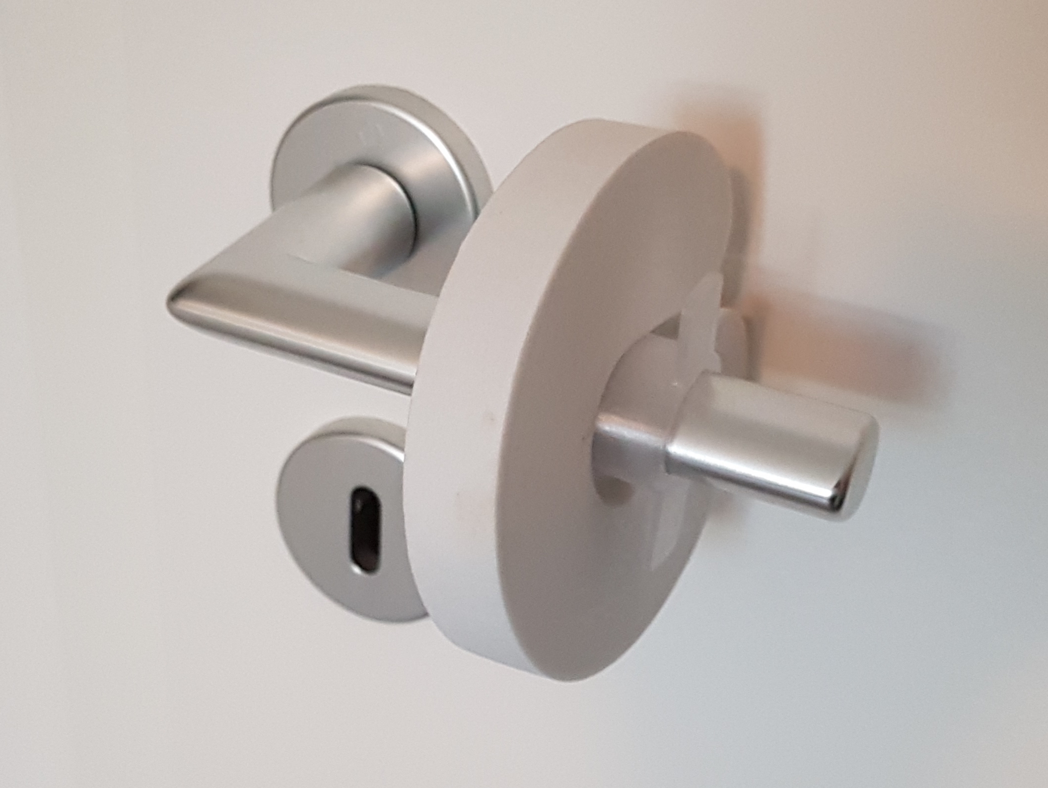Door handle protector holder - photo 2