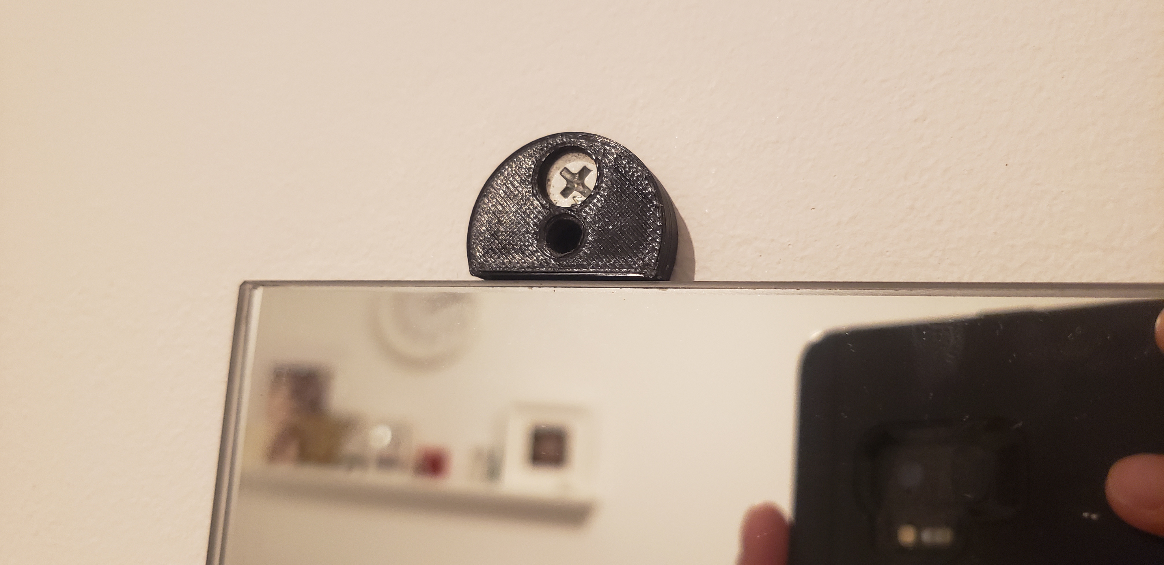 Mirror fixing clip - photo 2