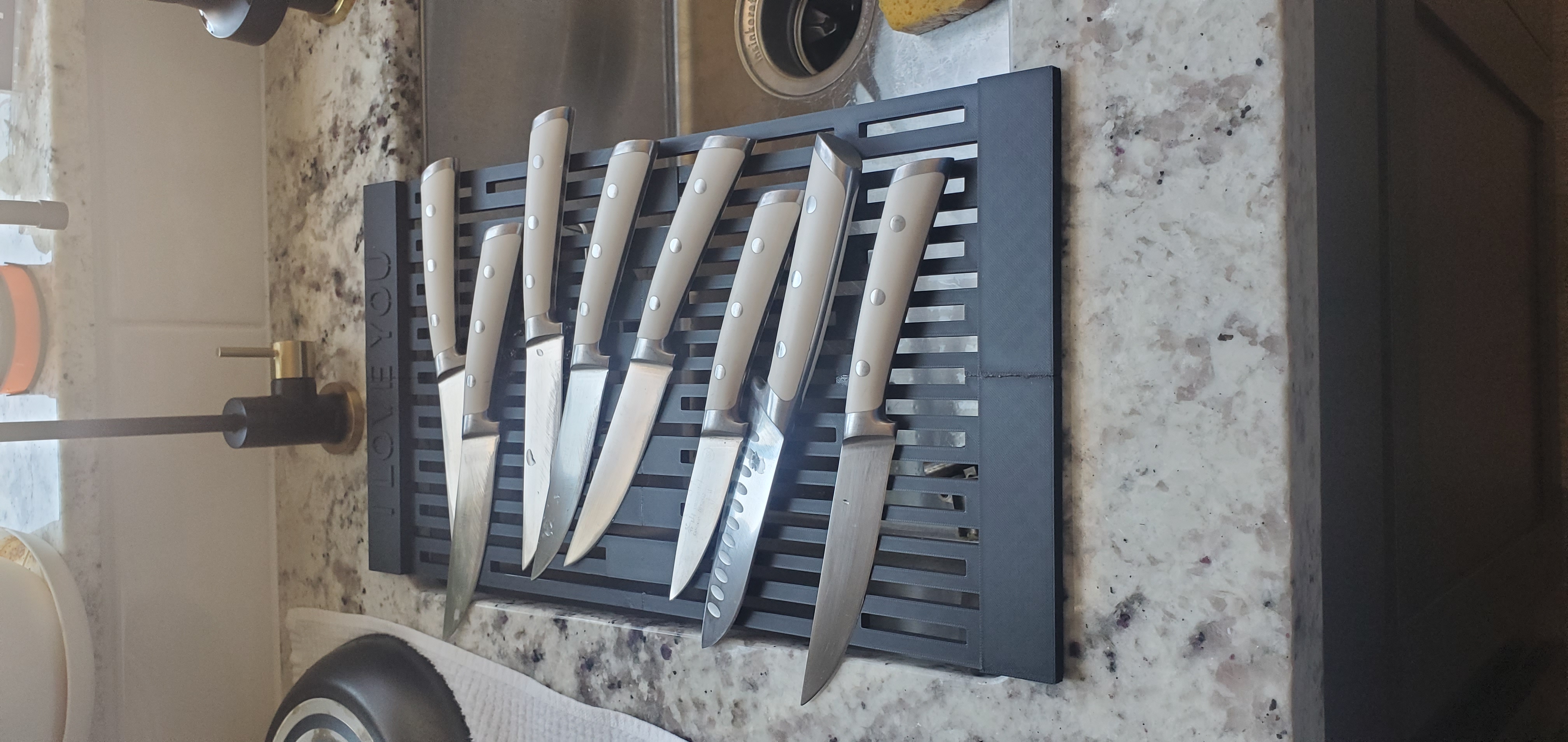 Drying rack for kitchen sink