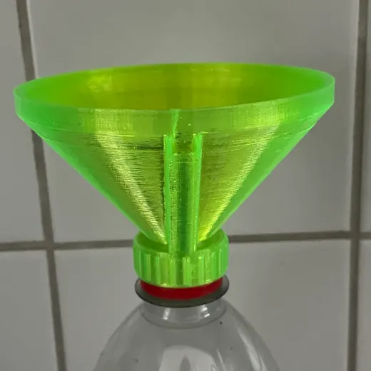 Funnel for PET Bottle with tunnel for escaping air