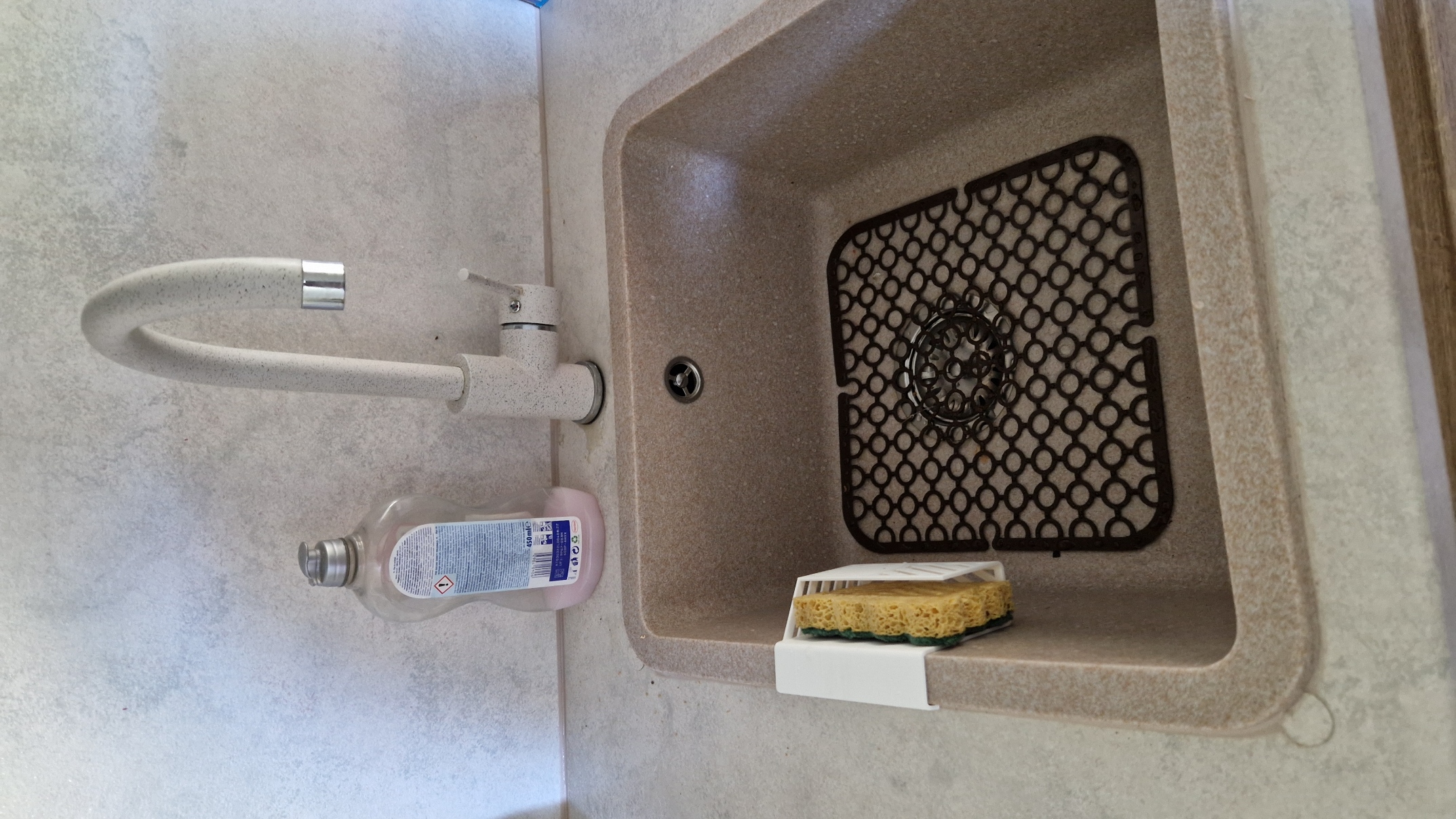 Chevron Sponge holder for kitchen sink