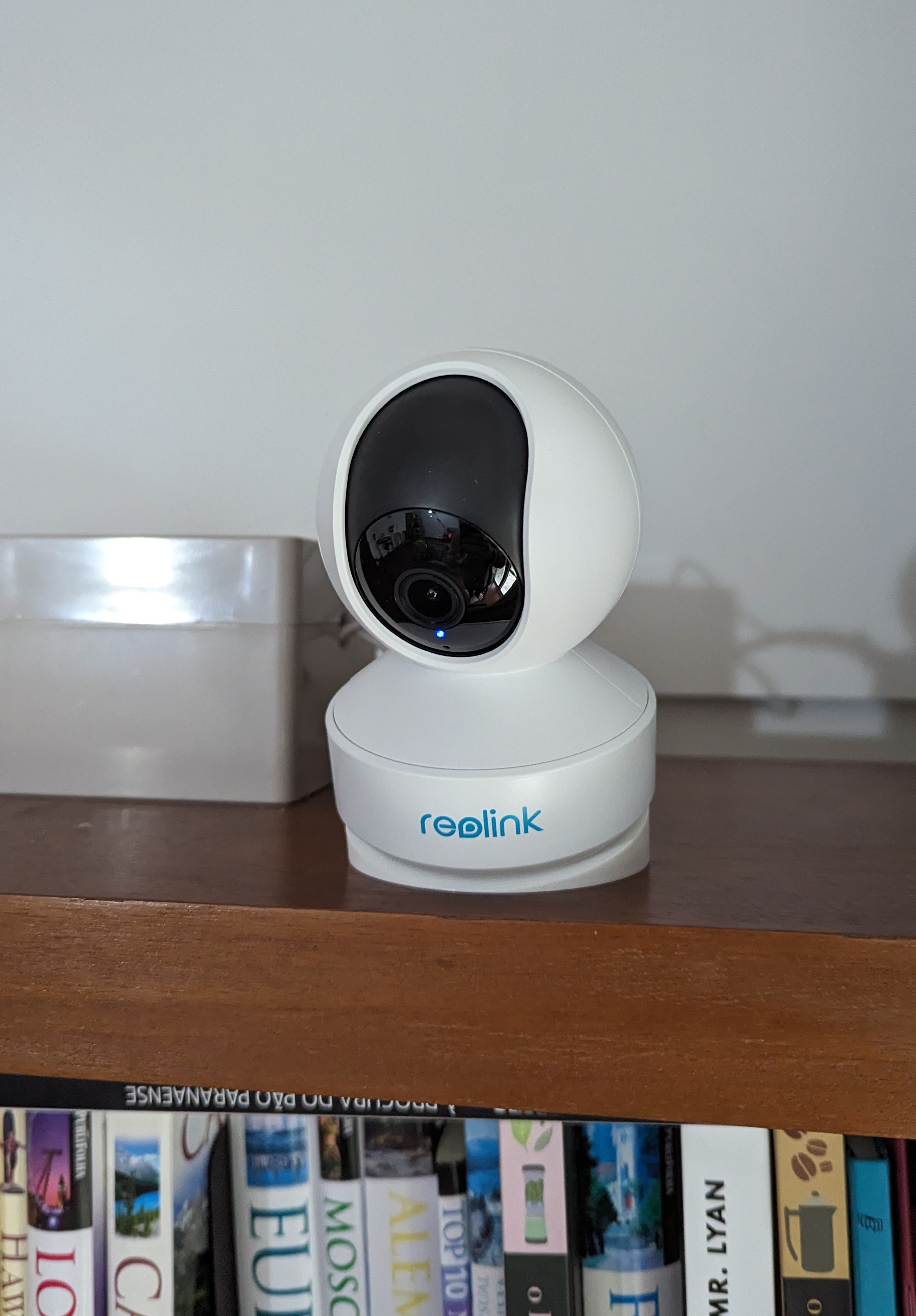 Reolink E1 Pro - camera tilt mount - photo 3