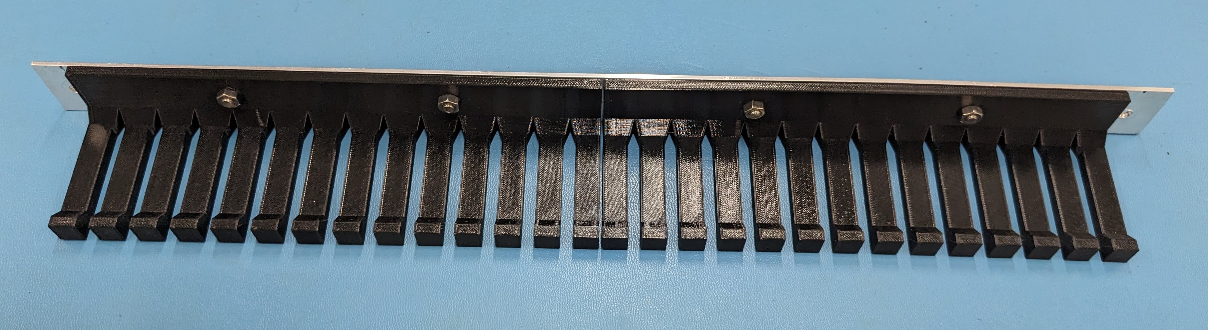Cable holder - photo 3