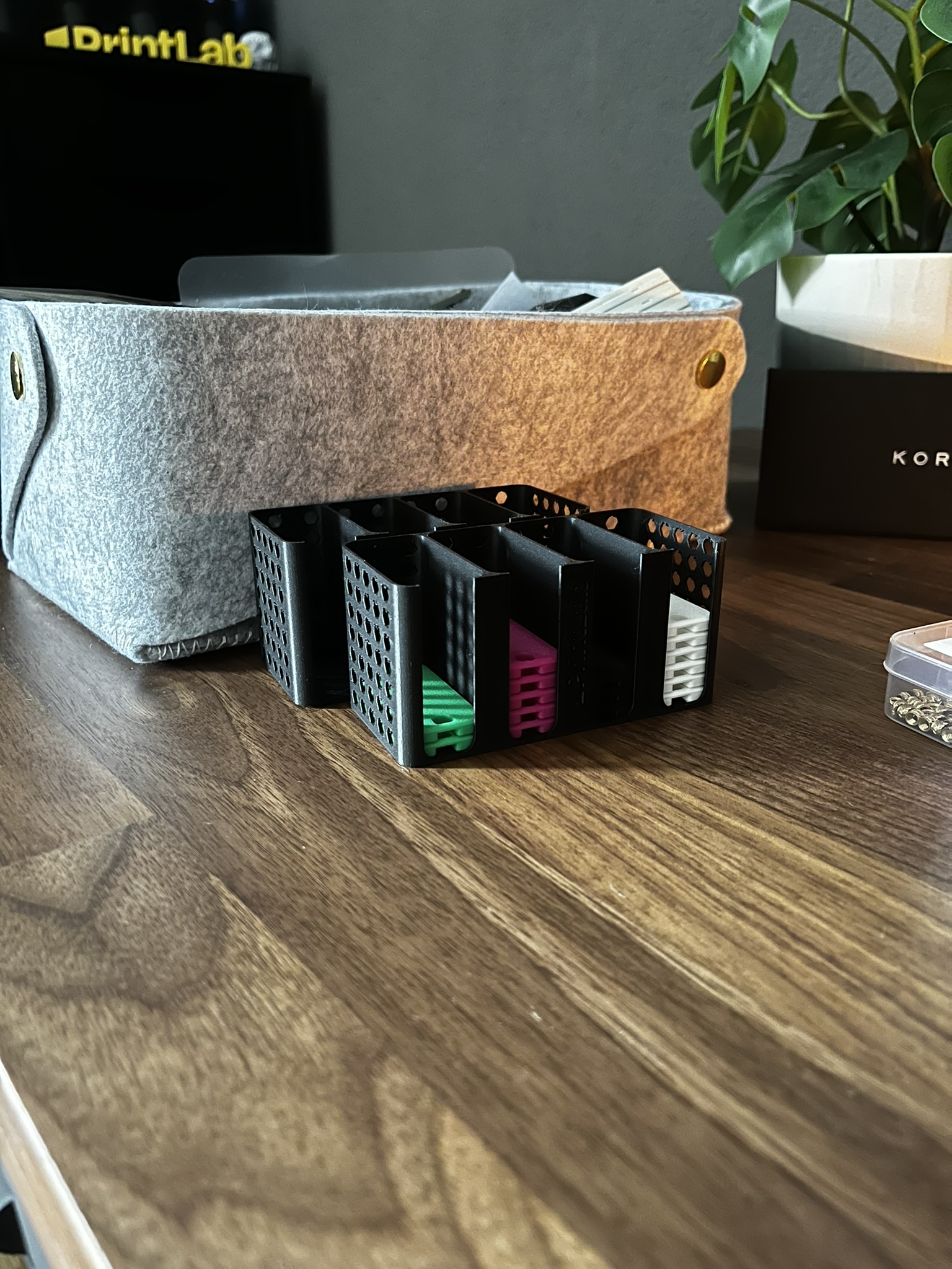 Flat Pocket Whistle Storage Box - photo 3
