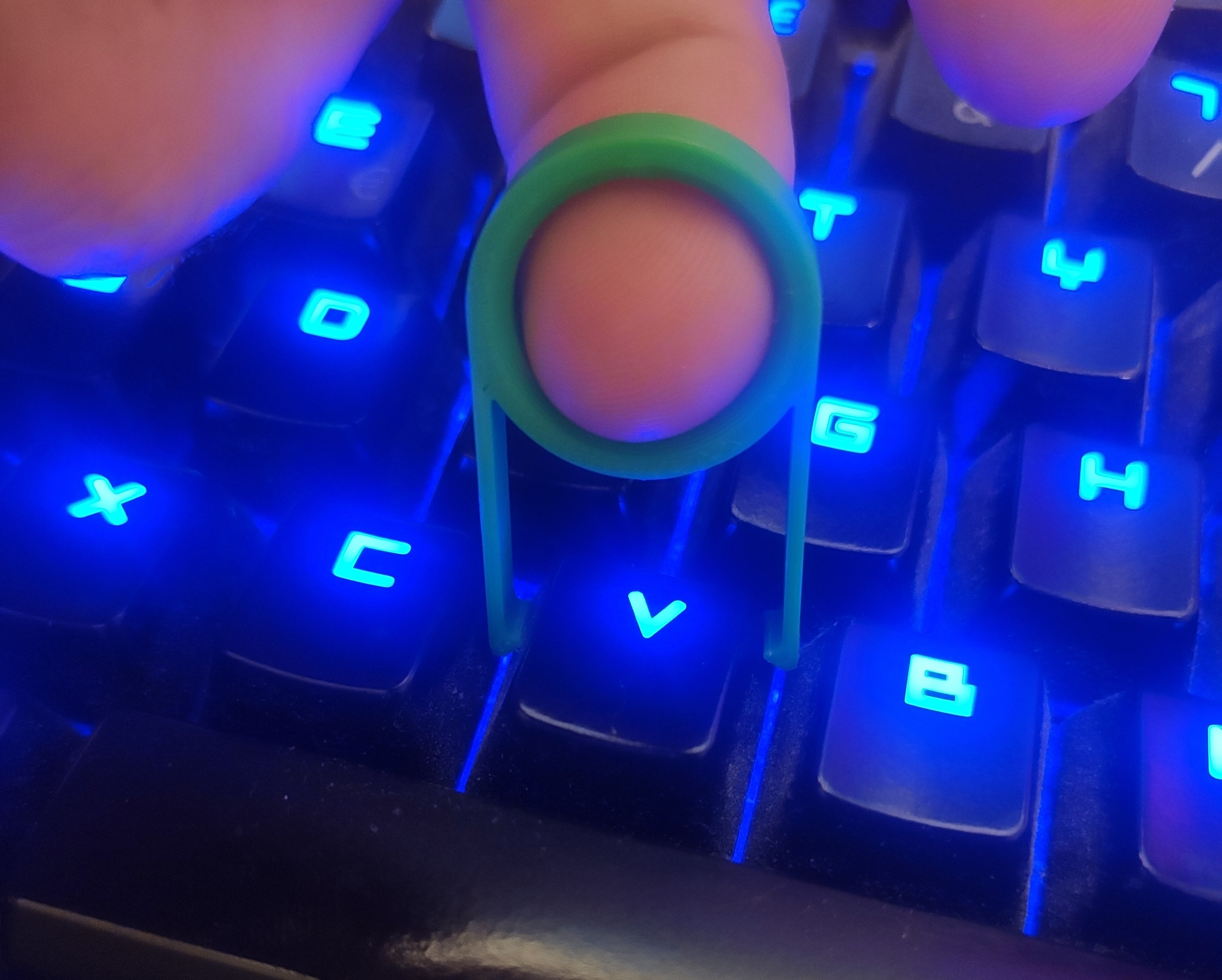 Keycap removal tool - photo 2