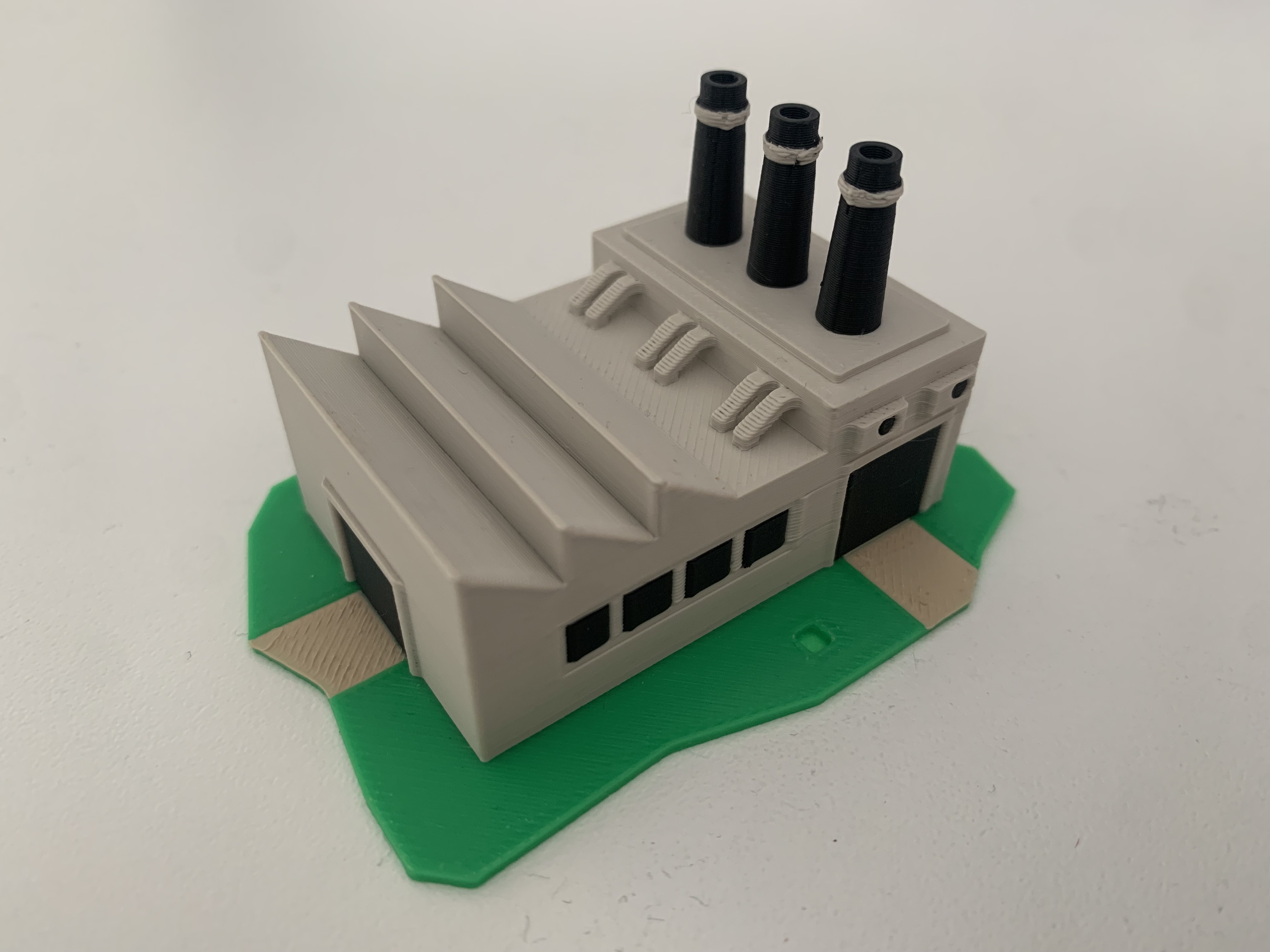Small and simple Factory Model - Miniature - photo 3