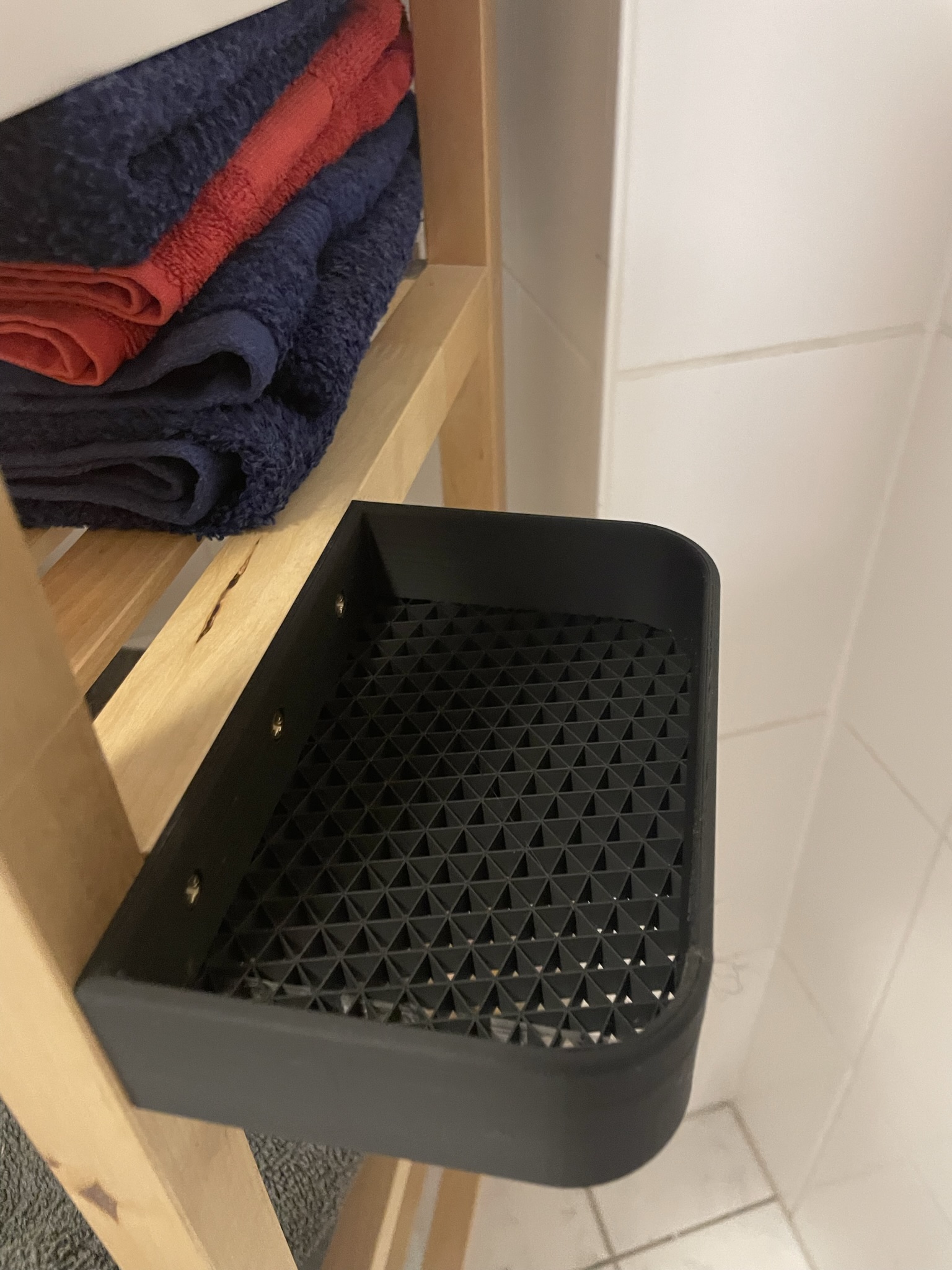 Small Dustfree Bathroom Shelf - photo 2