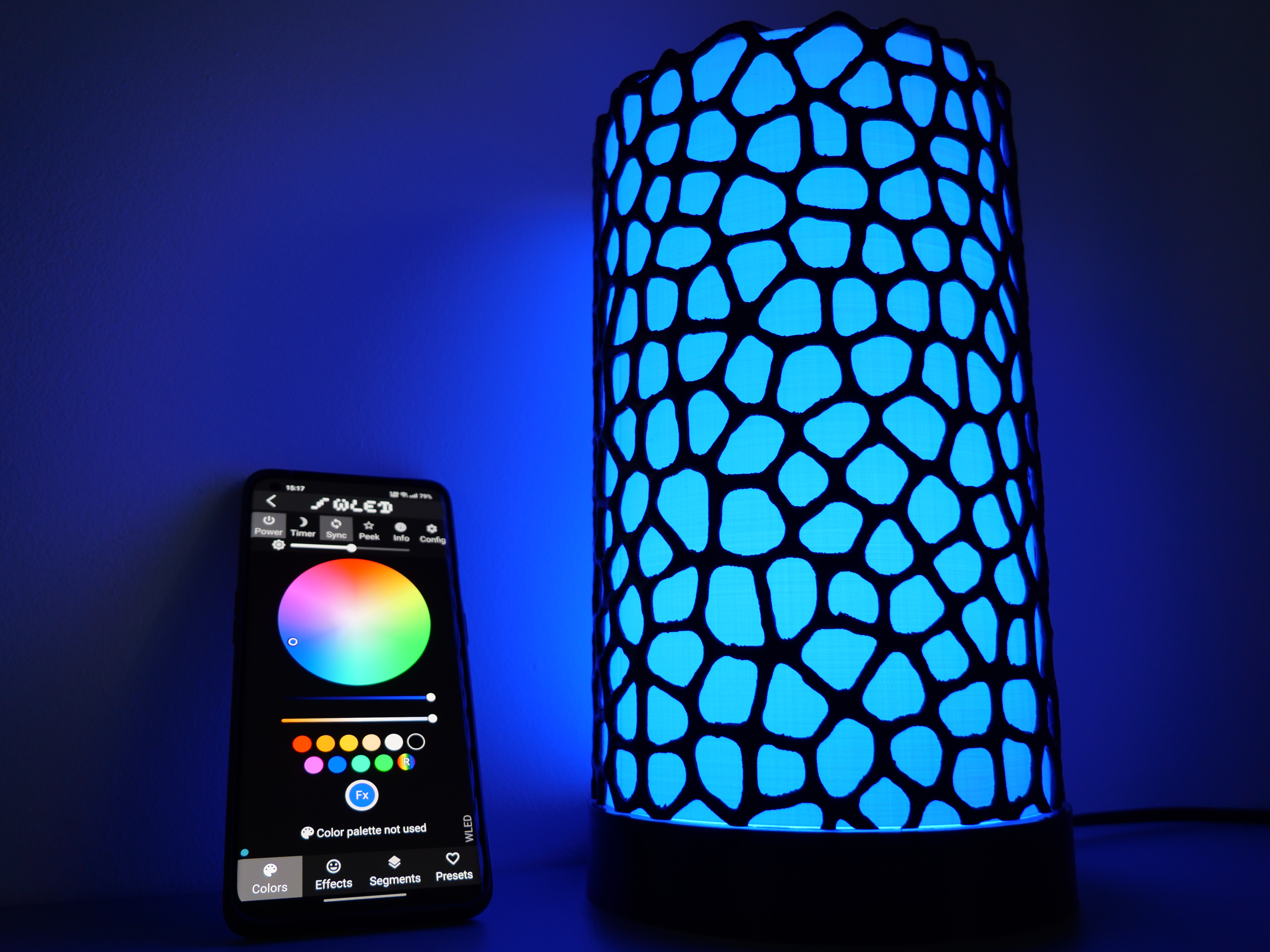 RGB Voronoi Lamp (WLED)