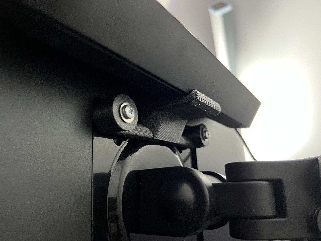 Philips Hue Bar VESA Mount - photo 3