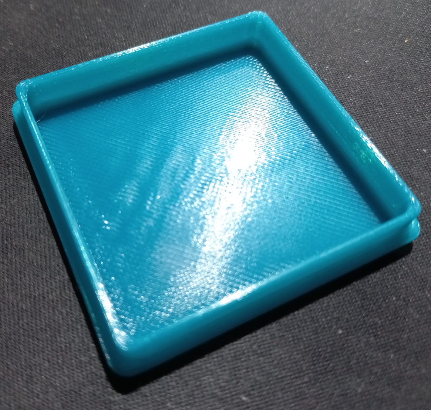 Parametric box tray