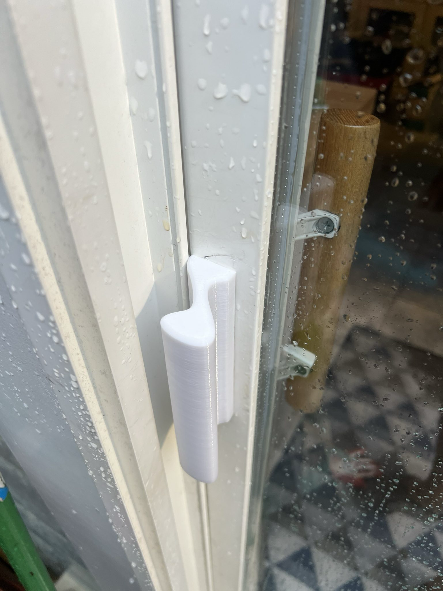 External handle for sliding patio door 100mm holes
