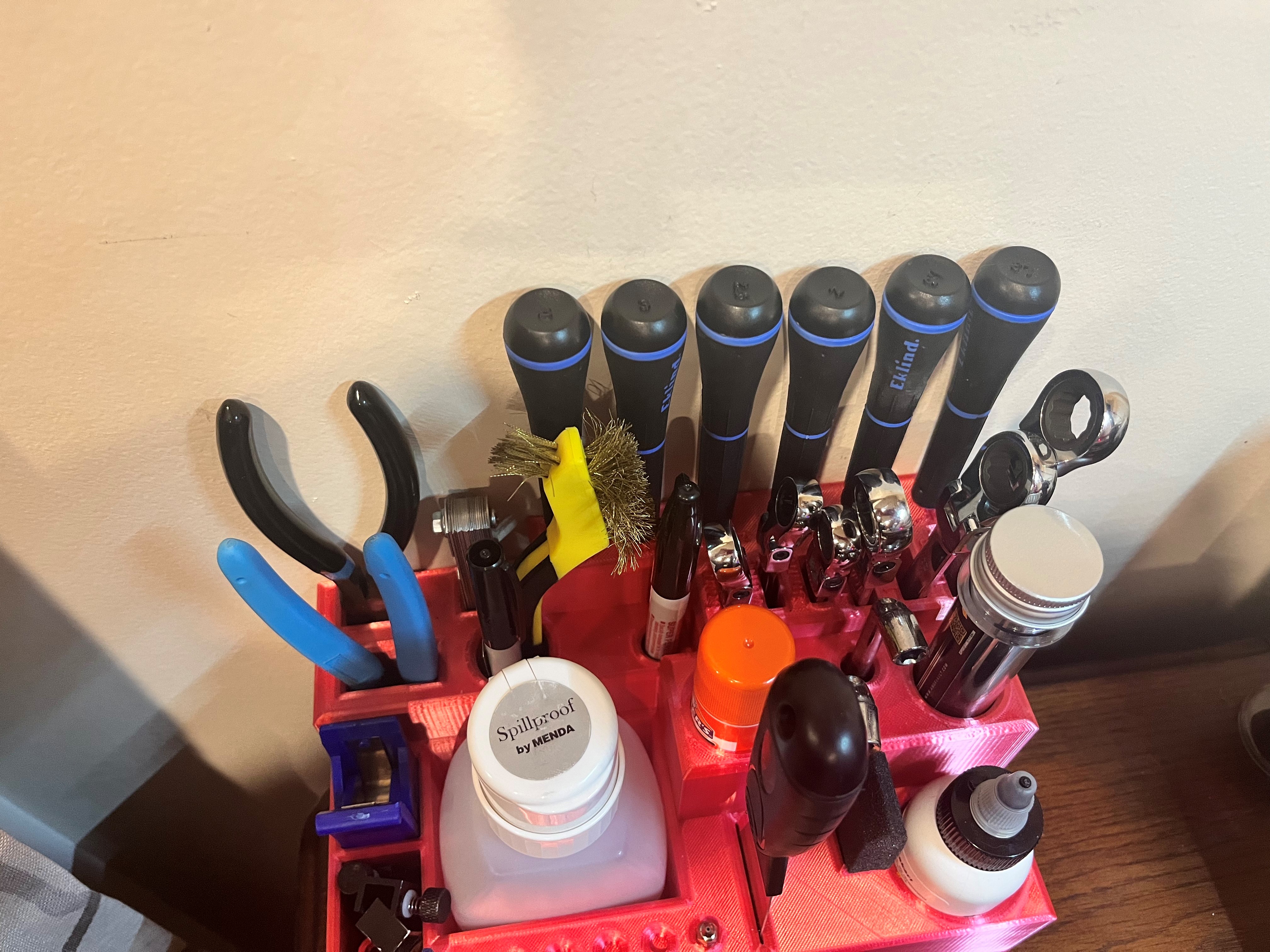 Desktop 3D Printer Tool Holder - photo 2