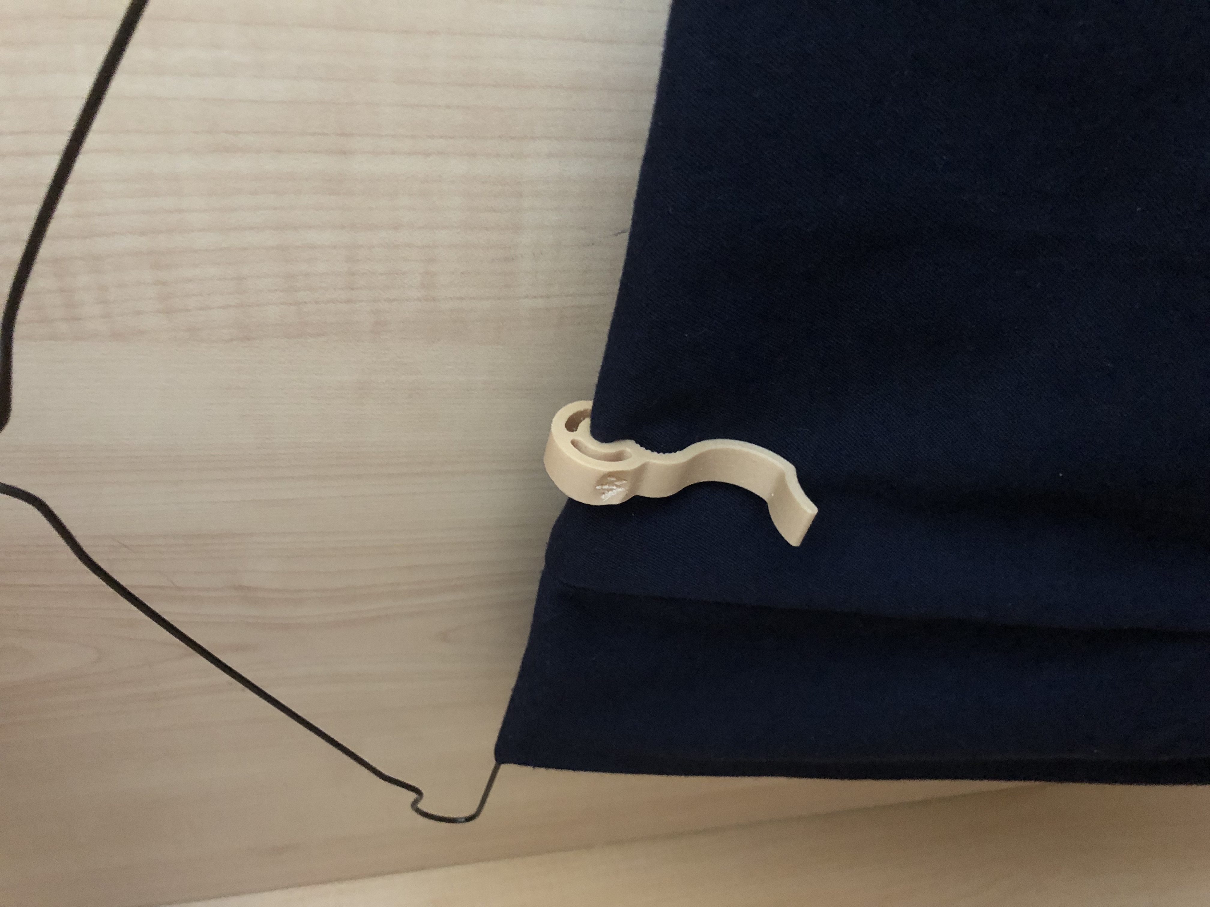Trouser Clip for hangers - photo 2