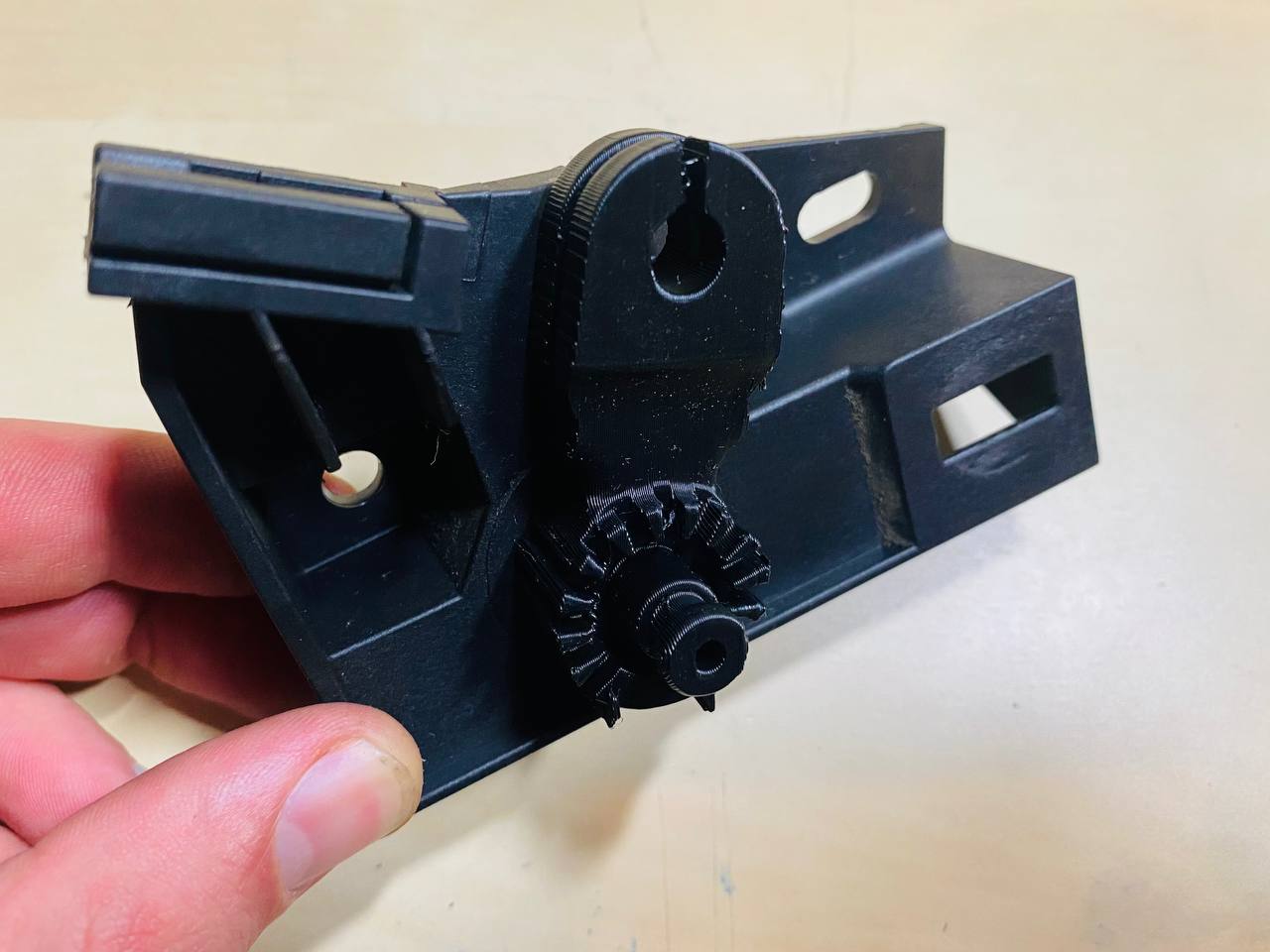 Audi VW Seat Hood Release Handle Bracket (Bowden cable connector) for Golf, Polo, Touran, EOS, Jetta, TT, Q3, CITIGO etc. (VW Part # 1K1823633B) - photo 3